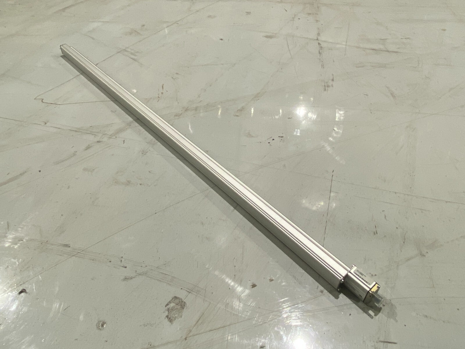 Temposonics EP01100MD341A01 E-Series Position Sensor - Maverick Industrial Sales