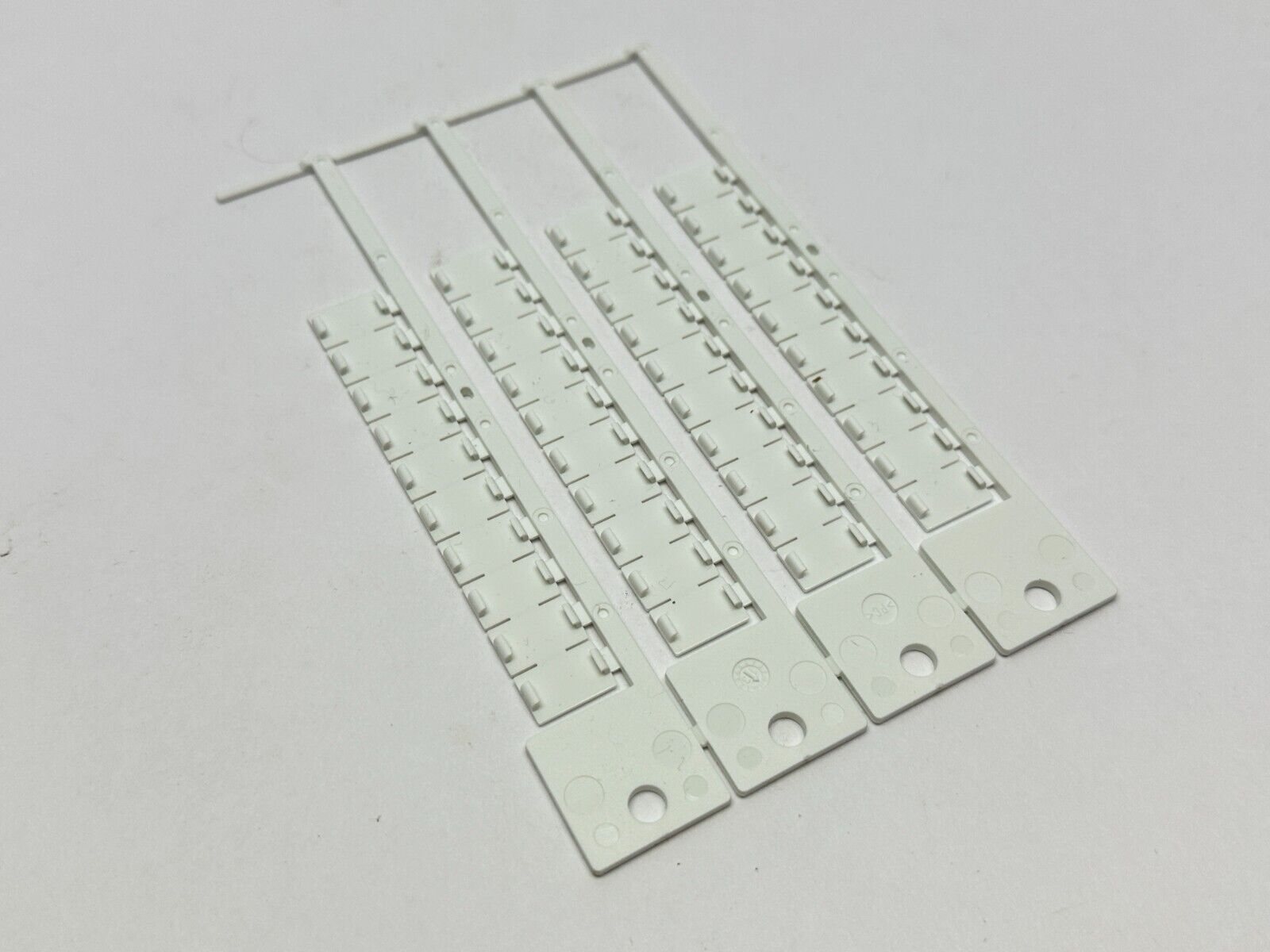 Murrplastik 86402632 Labeling Type KET SNK 8/12-8 WIN-Type 126 LOT OF 920 - Maverick Industrial Sales