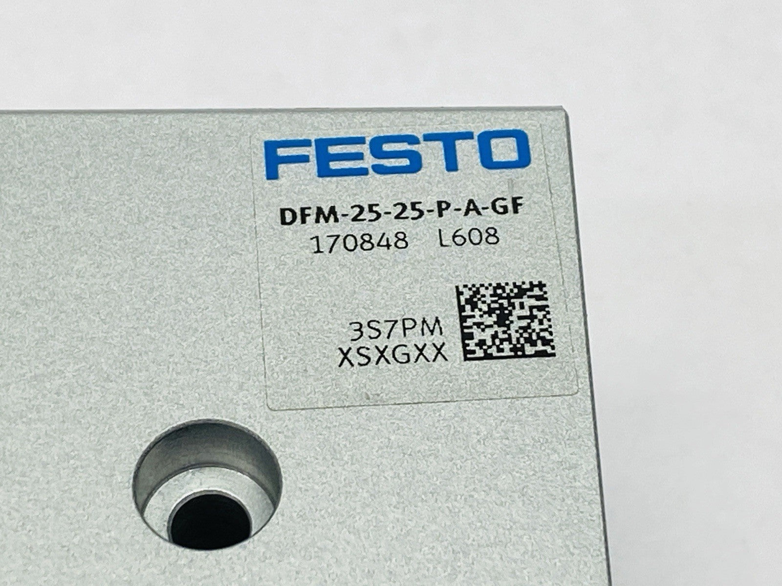 Festo DFM-25-25-P-A-GF Pneumatic Guided Drive 25mm Bore 25mm Stroke 170848 - Maverick Industrial Sales