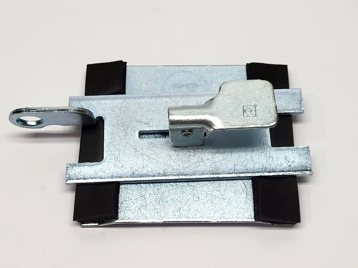 F44LSGQR, 4398564 | Hoffman F44LSGQR nVent Flat Sealing Plate 4398564 - For parts or not working - Maverick Industrial Sales
