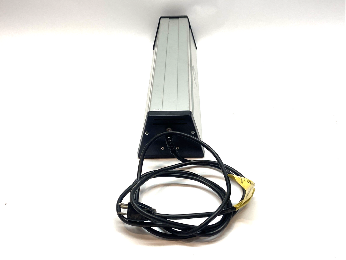 X-15A | Spectroline Long Wave Ultraviolet Lamp Single Tube 350nm 120V MISSING BULB - Used - Maverick Industrial Sales