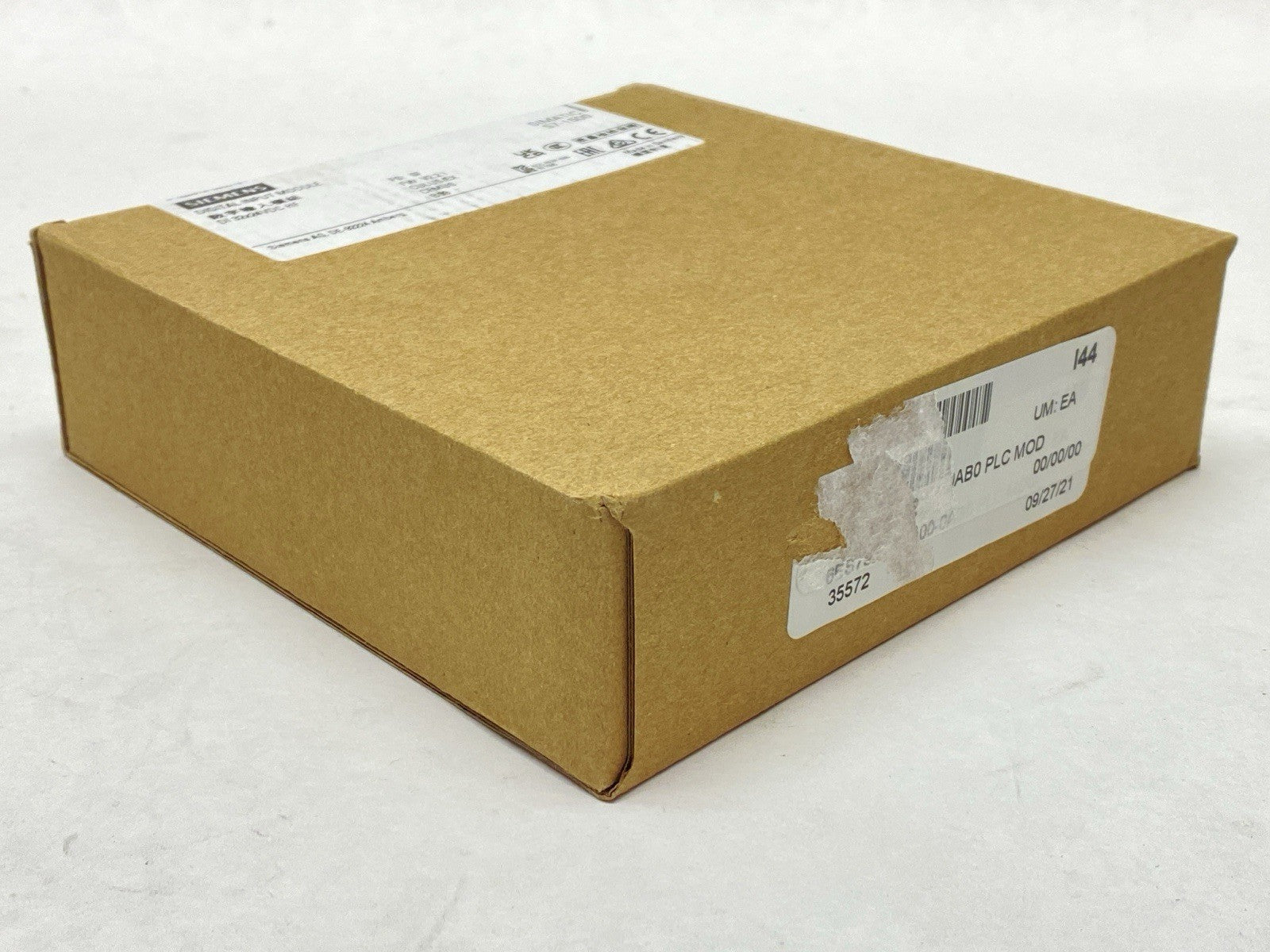 6ES7521-1BL00-0AB0 | Siemens Simatic S7-1500 Digital Input Module 24VDC - New - Maverick Industrial Sales