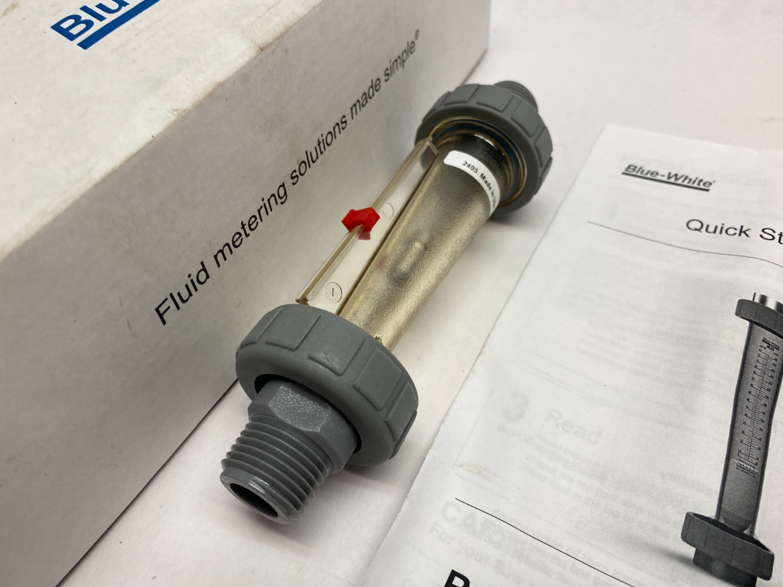 Blue-White F-44500L-8-22Q Polysulfone Variable Area Flow Meter 1/2" MNPT - Maverick Industrial Sales