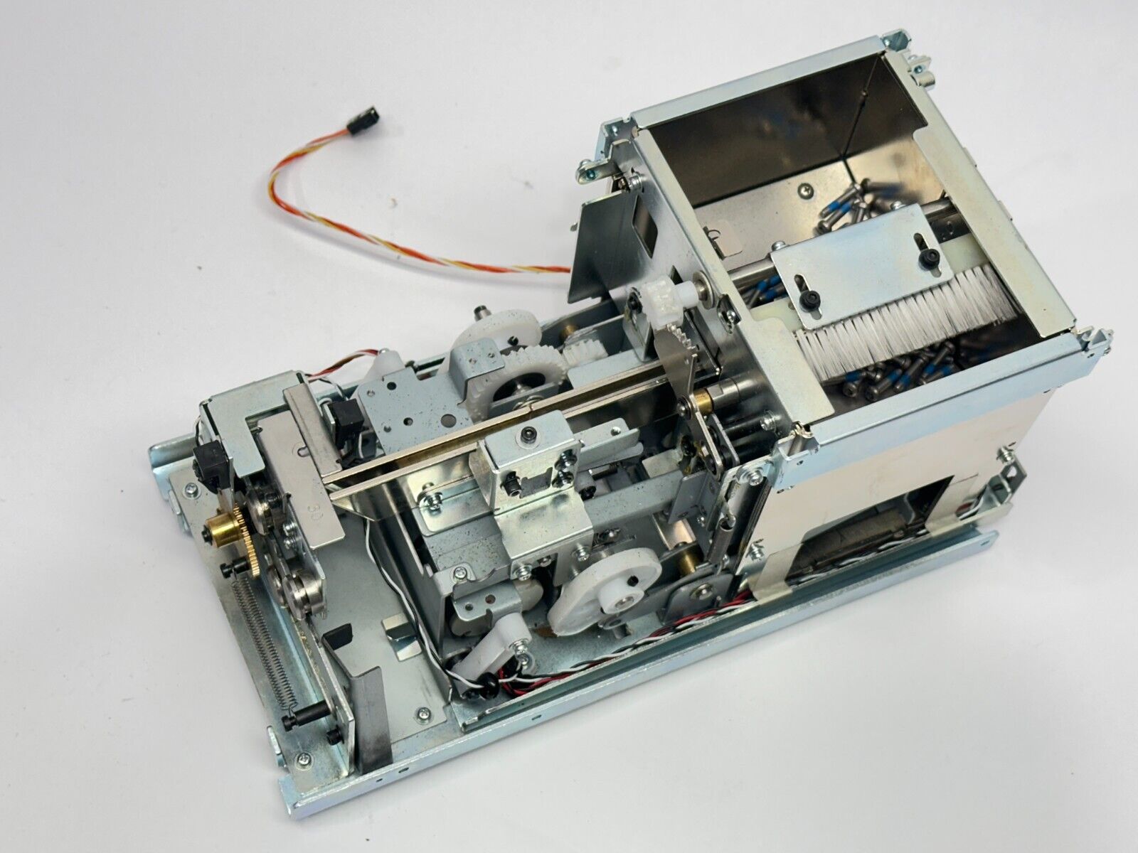 Janome JSP-R Automatic Screw Feeder Presenter - Maverick Industrial Sales