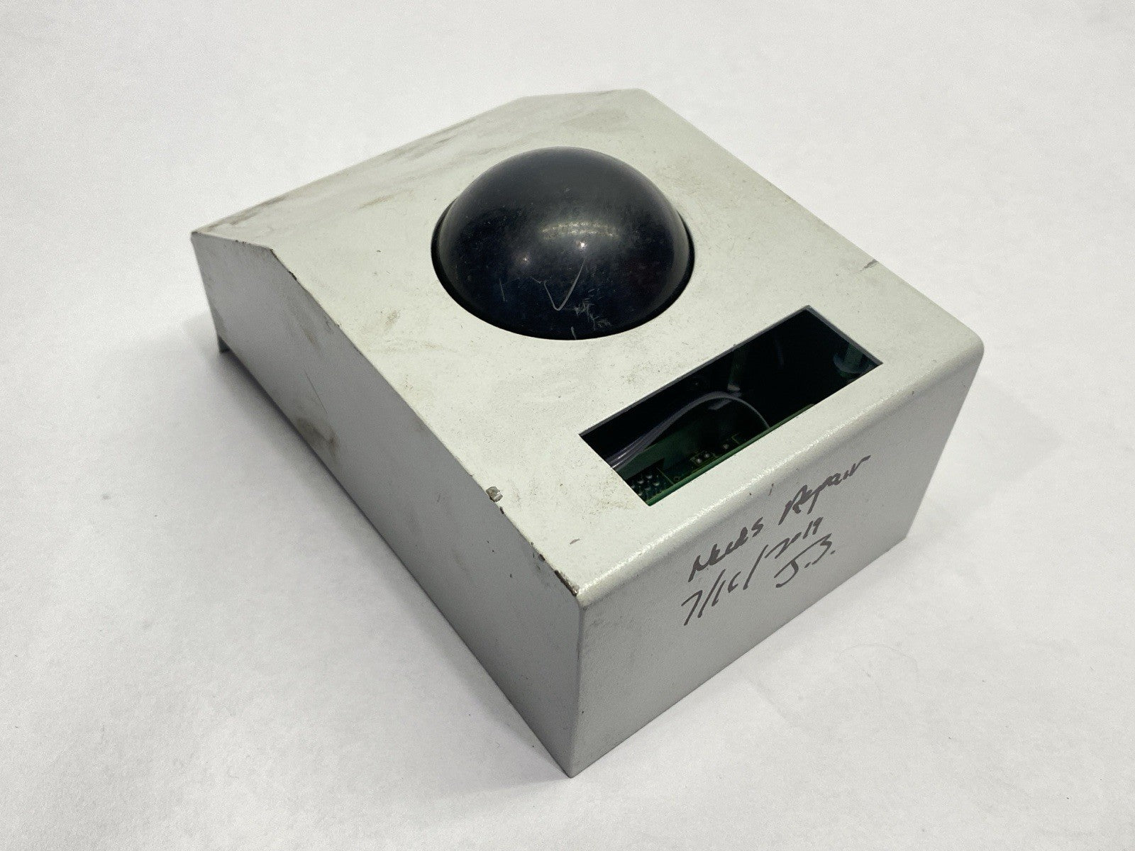 47718029