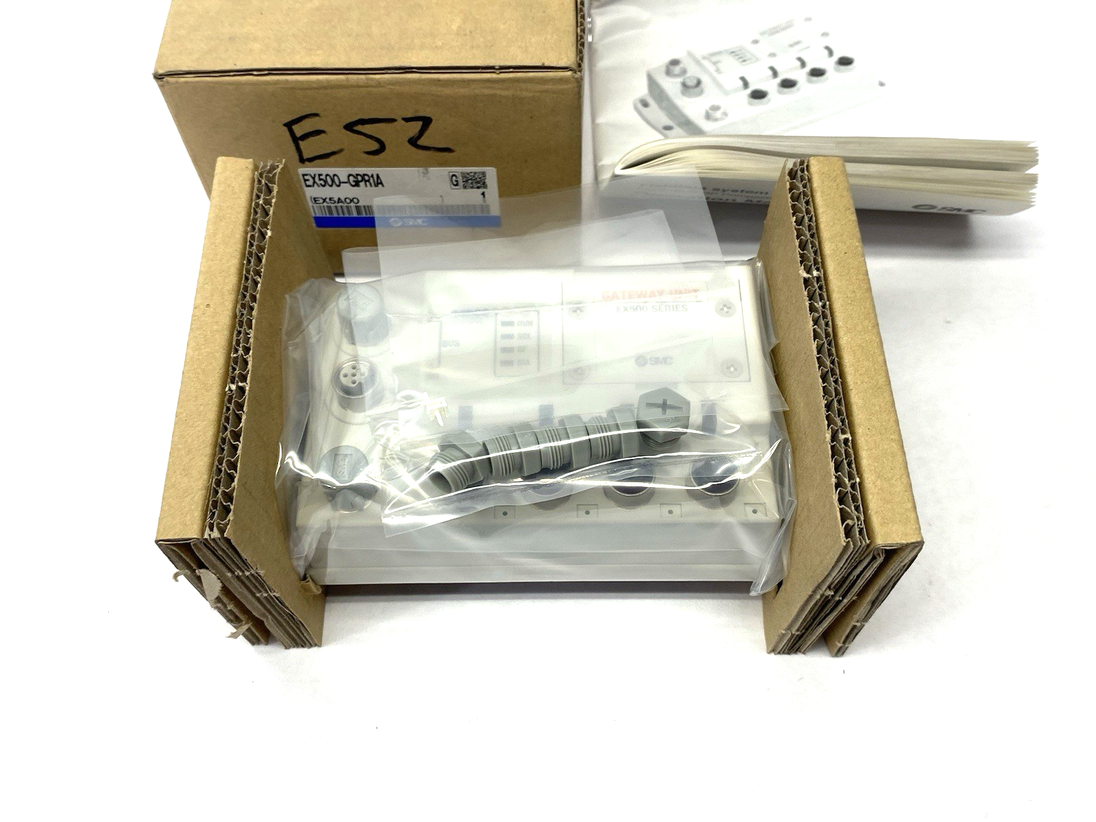 SMC EX500-GPR1A Serial Interface Unit, PROFIBUS, 64/64 - Maverick Industrial Sales
