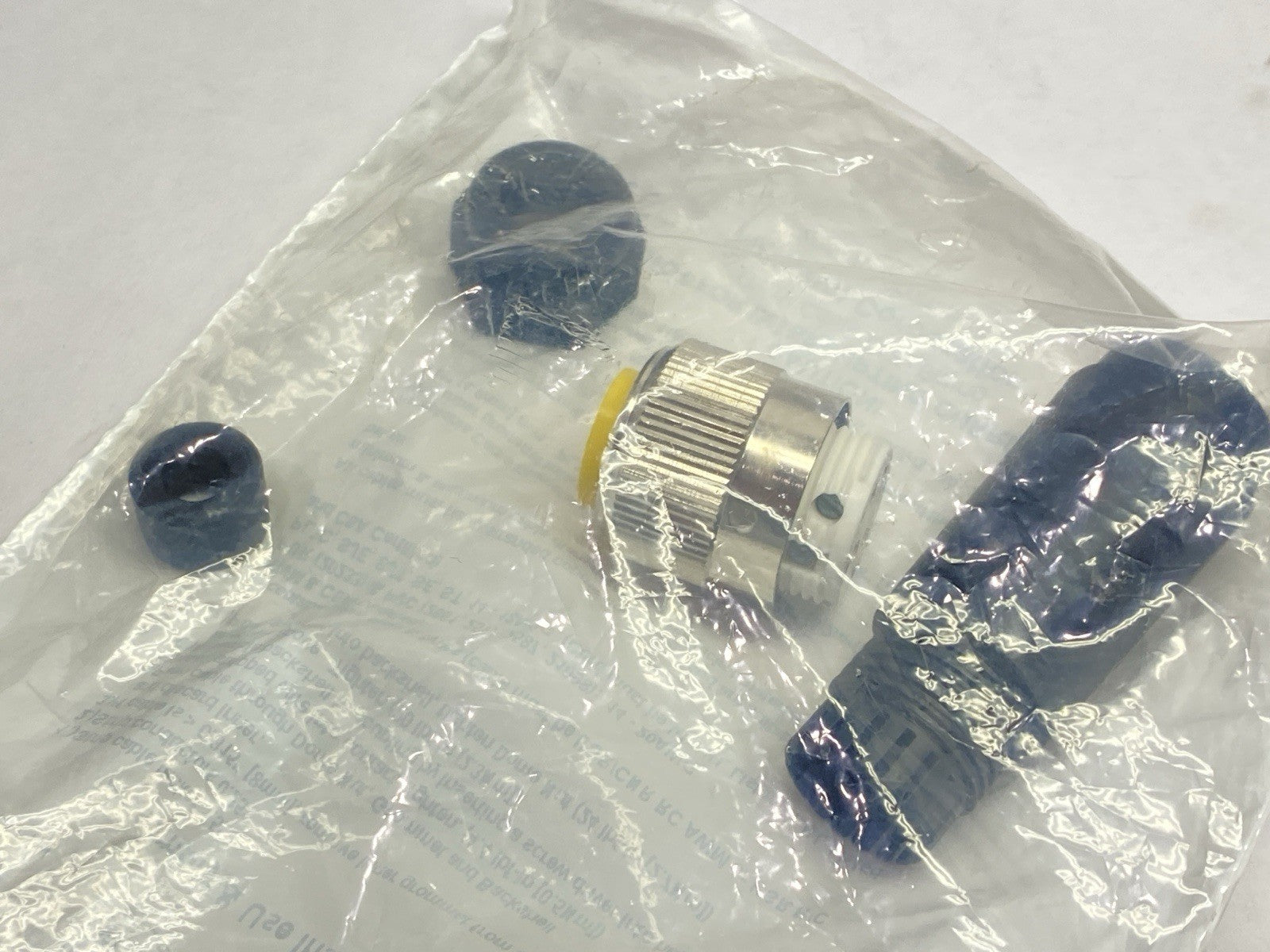 MIN-4MP-FW | Mencom Field Wireable Connector MIN Plug 4-Pole - New - Maverick Industrial Sales