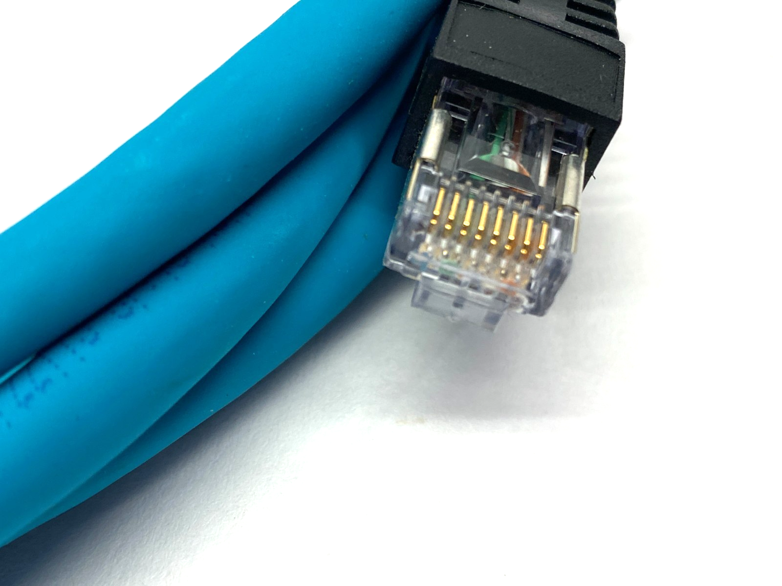 0985 YM57530 500/5M | Lumberg Automation Double End Ethernet Cordset 900004167 - New – Open box - Maverick Industrial Sales