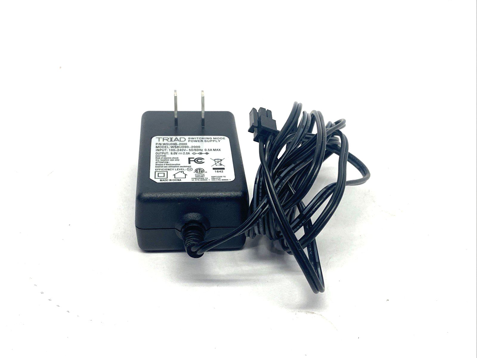 Triad Magnetics WSU090-2000 Power Supply, 4-Pin 100-240VAC 9VDC WS8U090-2000 2PK - Maverick Industrial Sales