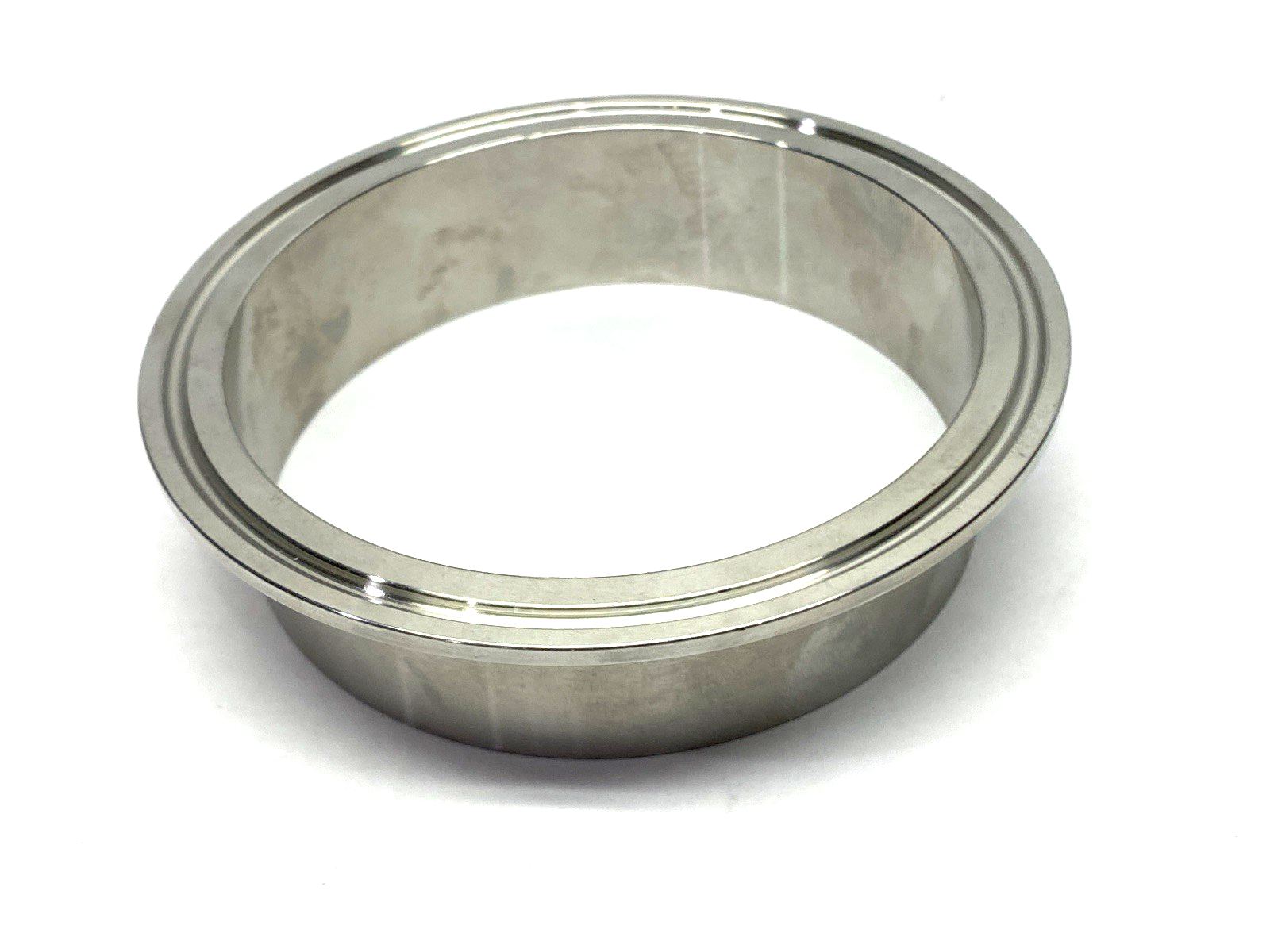 14AM76-400 | Sanitube Stainless Steel Pipe Fitting T316 3-6/10" ID x 4" OD - New – Open box - Maverick Industrial Sales