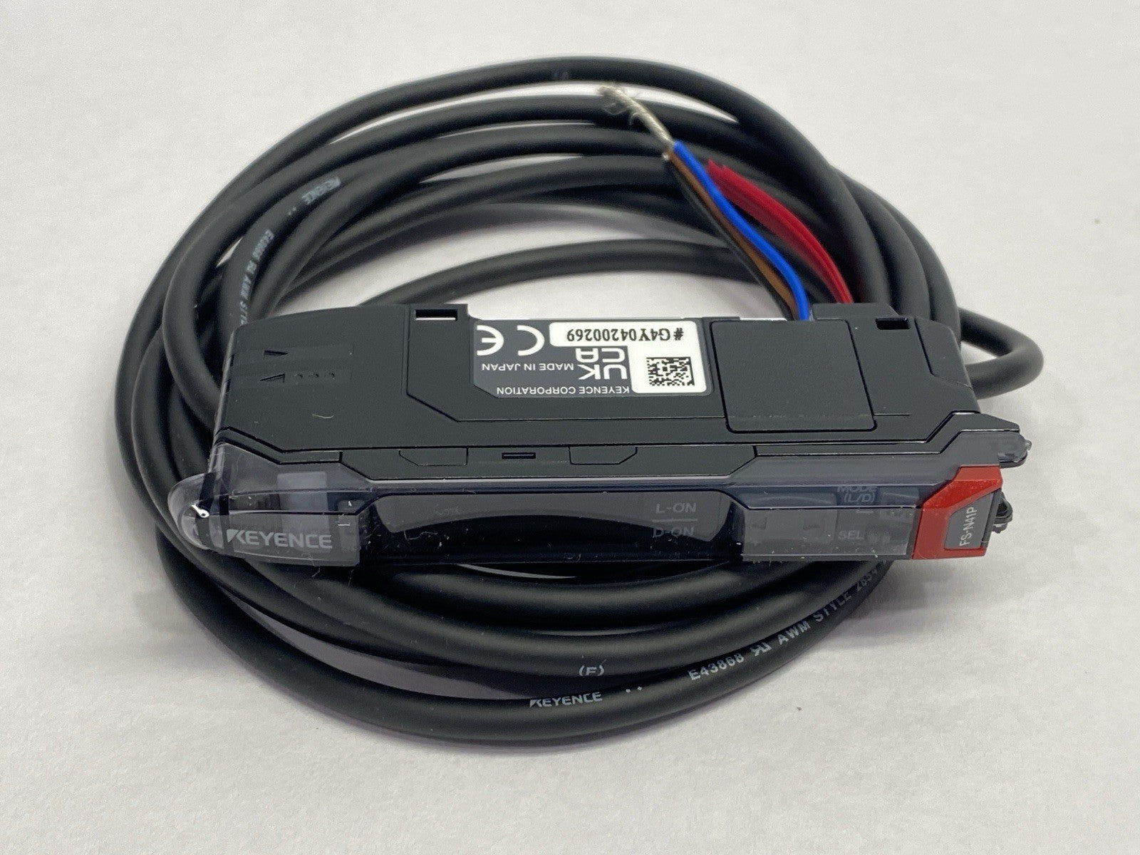 Keyence FS-N41P Digital Fiber Optic Sensor Amplifier Units Cable Type Main Unit - Maverick Industrial Sales