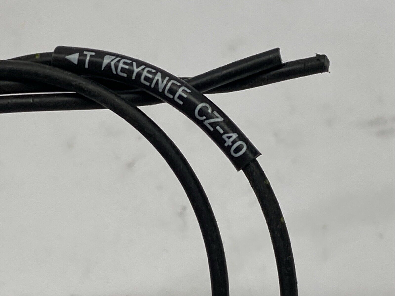 Keyence CZ-40 Reflective Sensor Head Spot Type Long-Distance - Maverick Industrial Sales