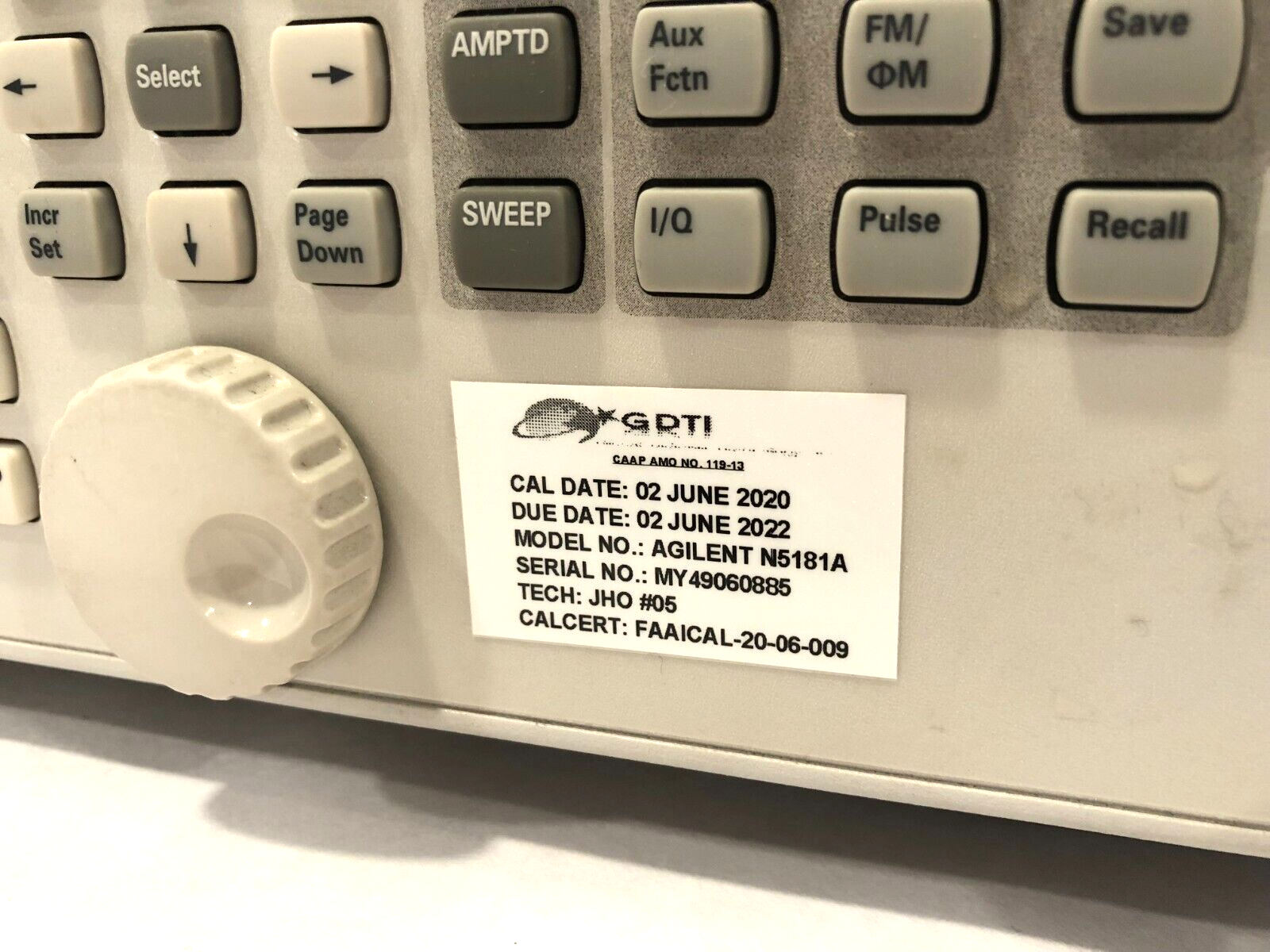 Agilent N5181A MXG Analog Signal Generator, 100 kHz - 3 GHz, MY49060885 - Maverick Industrial Sales