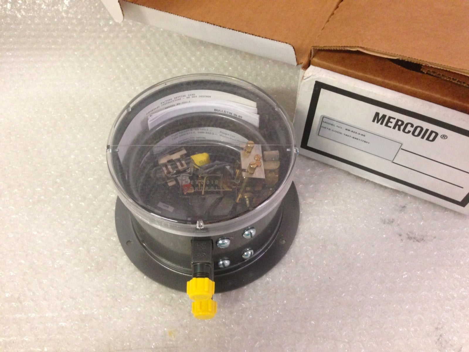 Dwyer/Mercoid BB-523-3-9S Bourdon Tube Differential Pressure Switch - Maverick Industrial Sales