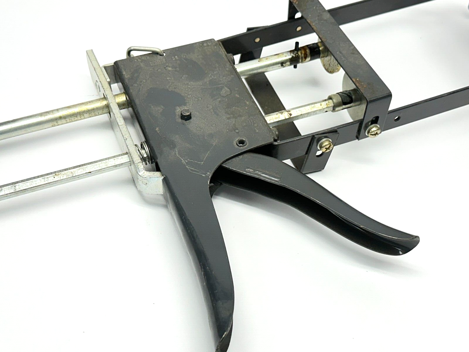 Newborn Model 515 Adhesive Applicator - Maverick Industrial Sales