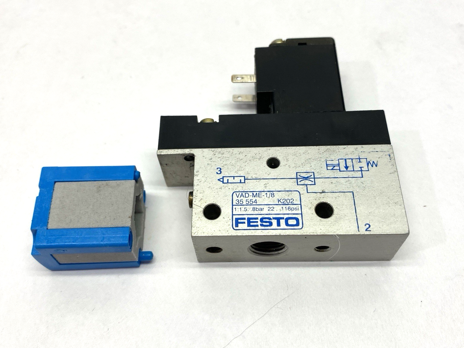 VAD-ME-1/8 | Festo Vacuum Generator 35554 MISSING SCREWS - Used - Maverick Industrial Sales