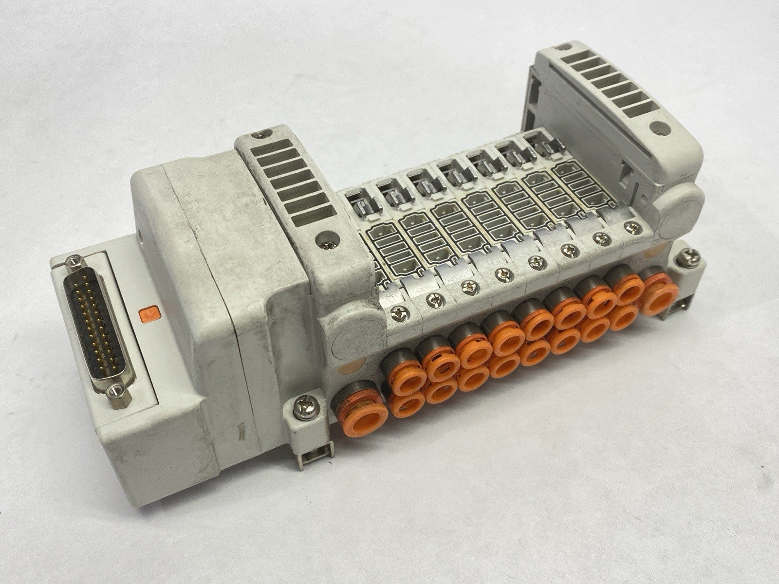 VV5QC11-08N7FD0-D0S | SMC Pneumatic Manifold Assembly 8-Station - Used - Maverick Industrial Sales
