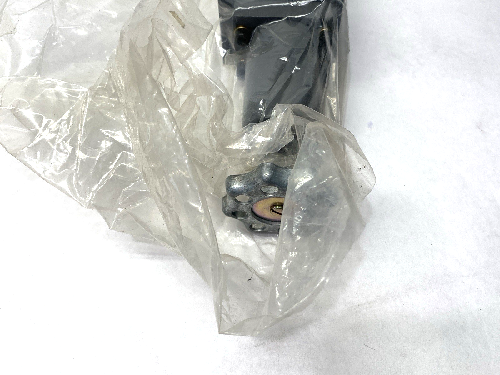 Tokimec SG-3F-10-LA-S10 Hydraulic Pressure Switch - Maverick Industrial Sales