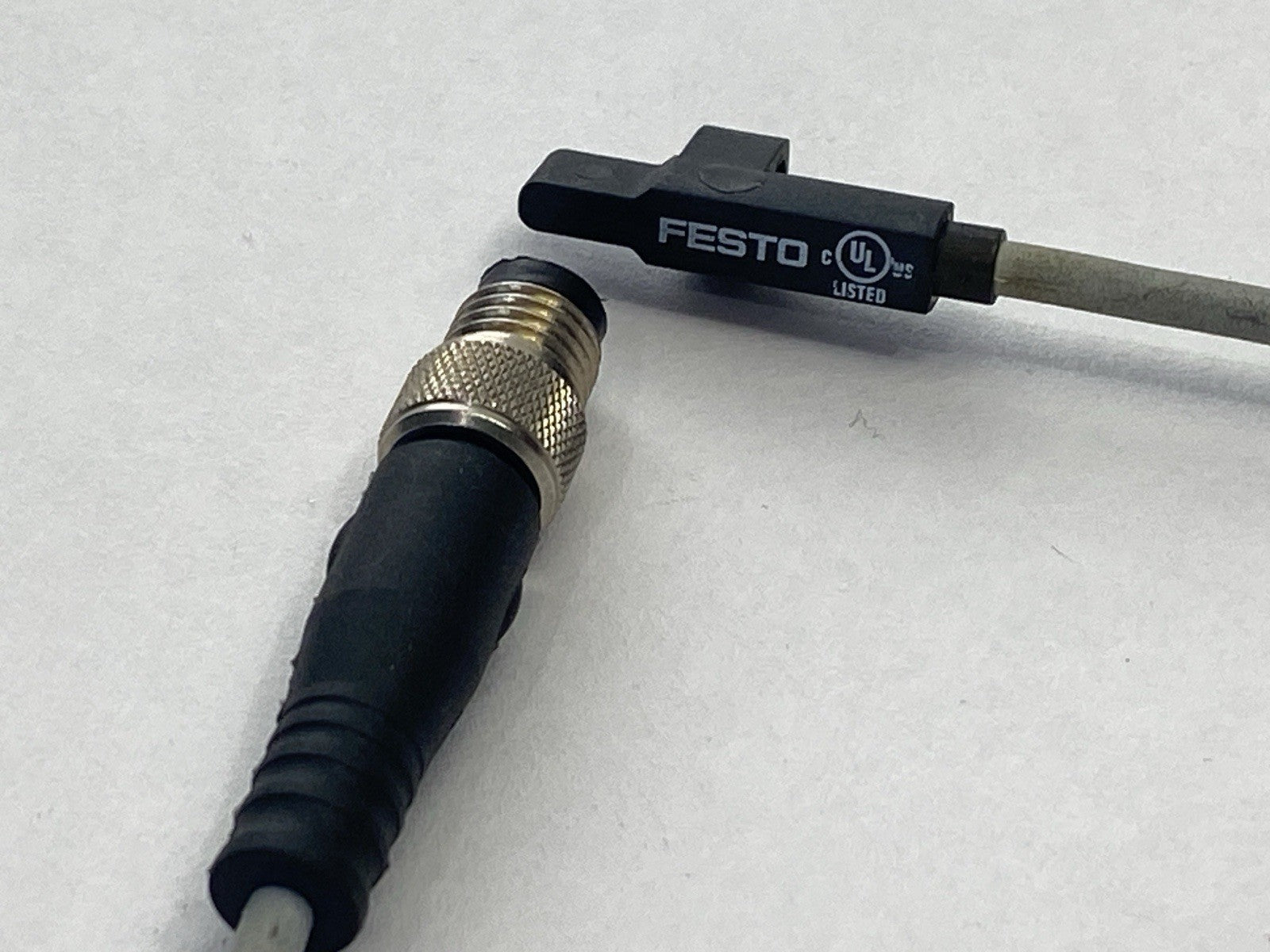 Festo SMT-8G-PS-24V-E-0,3Q-M8D Proximity Sensor 10-30V 547860 - Maverick Industrial Sales