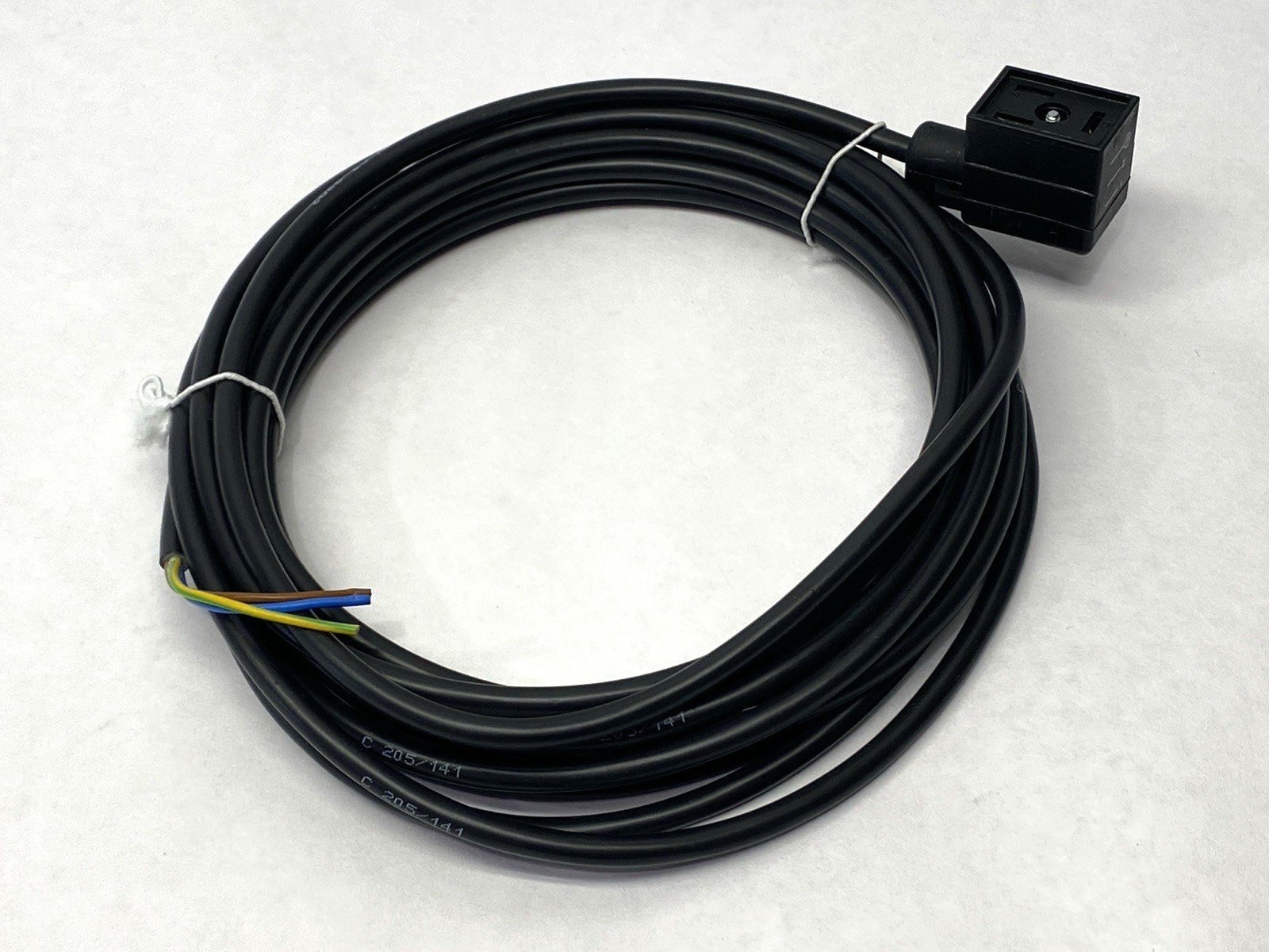 Lumberg Automation VB 1D-3-2-205/5 M Single-Ended Cordset 12216 - Maverick Industrial Sales