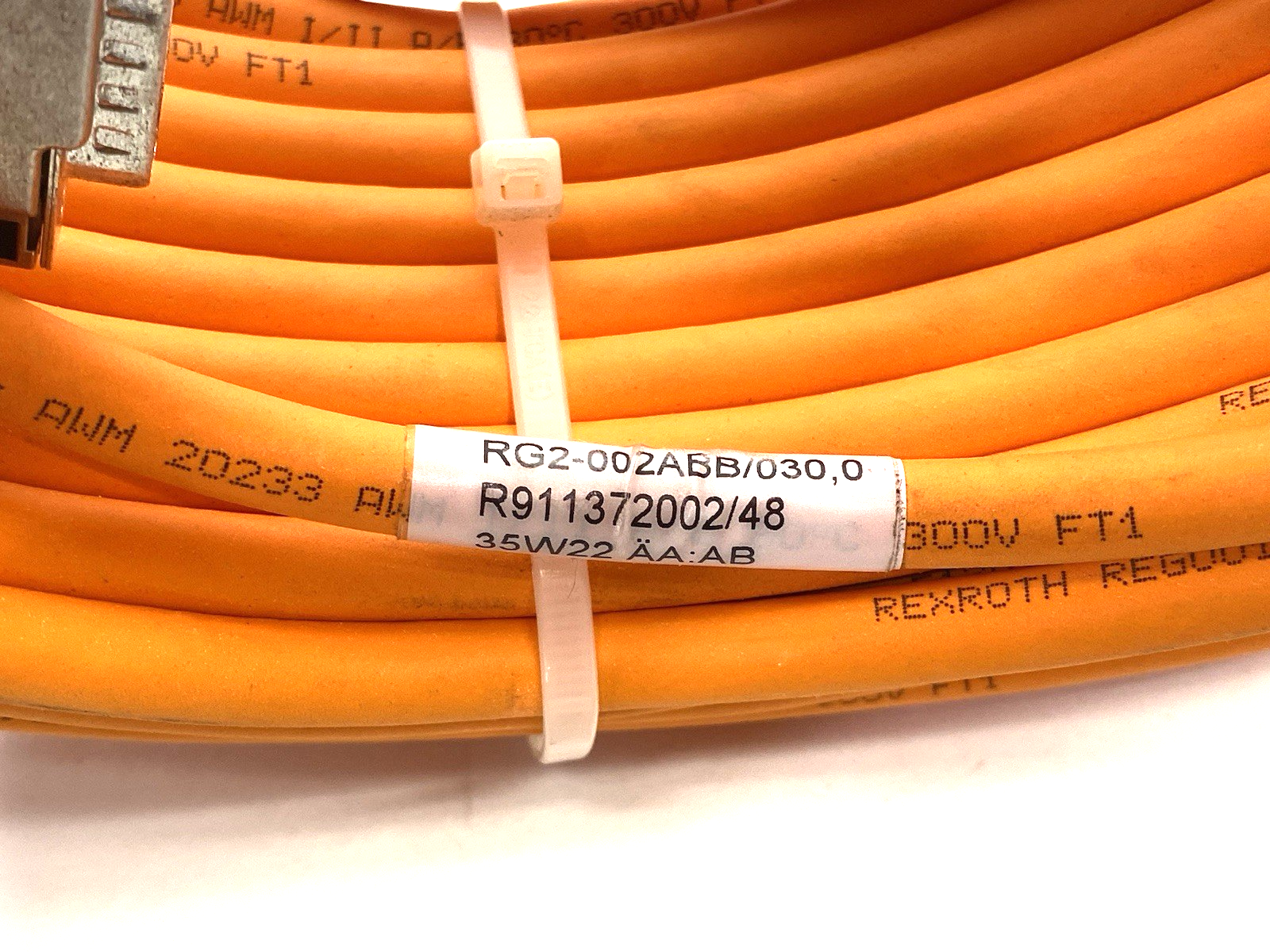 R911372002 | Bosch Rexroth Motor Encoder Power Cable RG2-002ABB-NN-030,0 - New – Open box - Maverick Industrial Sales