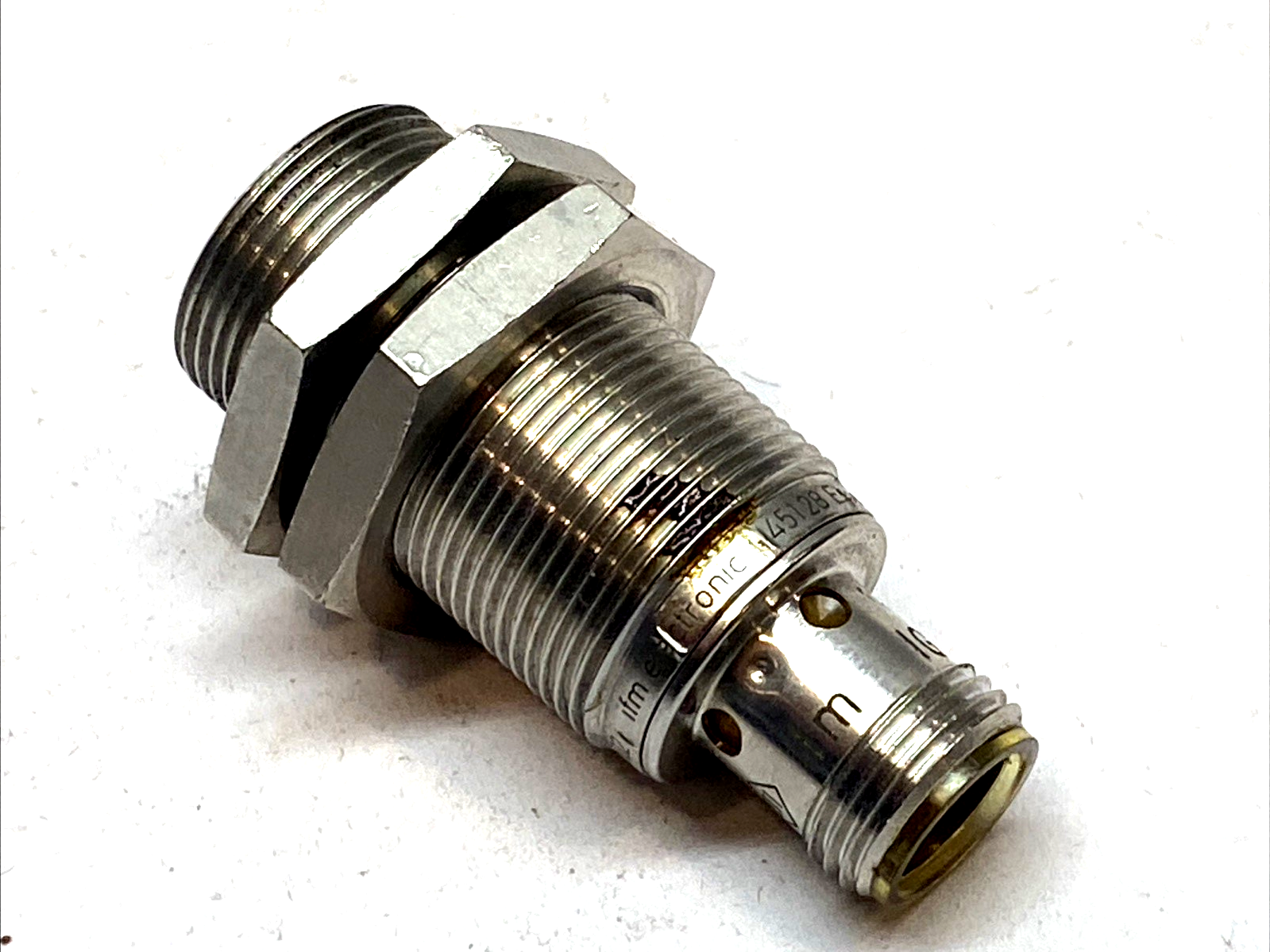 IFM IGS236 Inductive Sensor, PNP, Normally Open, 8mm Range, IGB3008BBPKG/US-104 - Maverick Industrial Sales