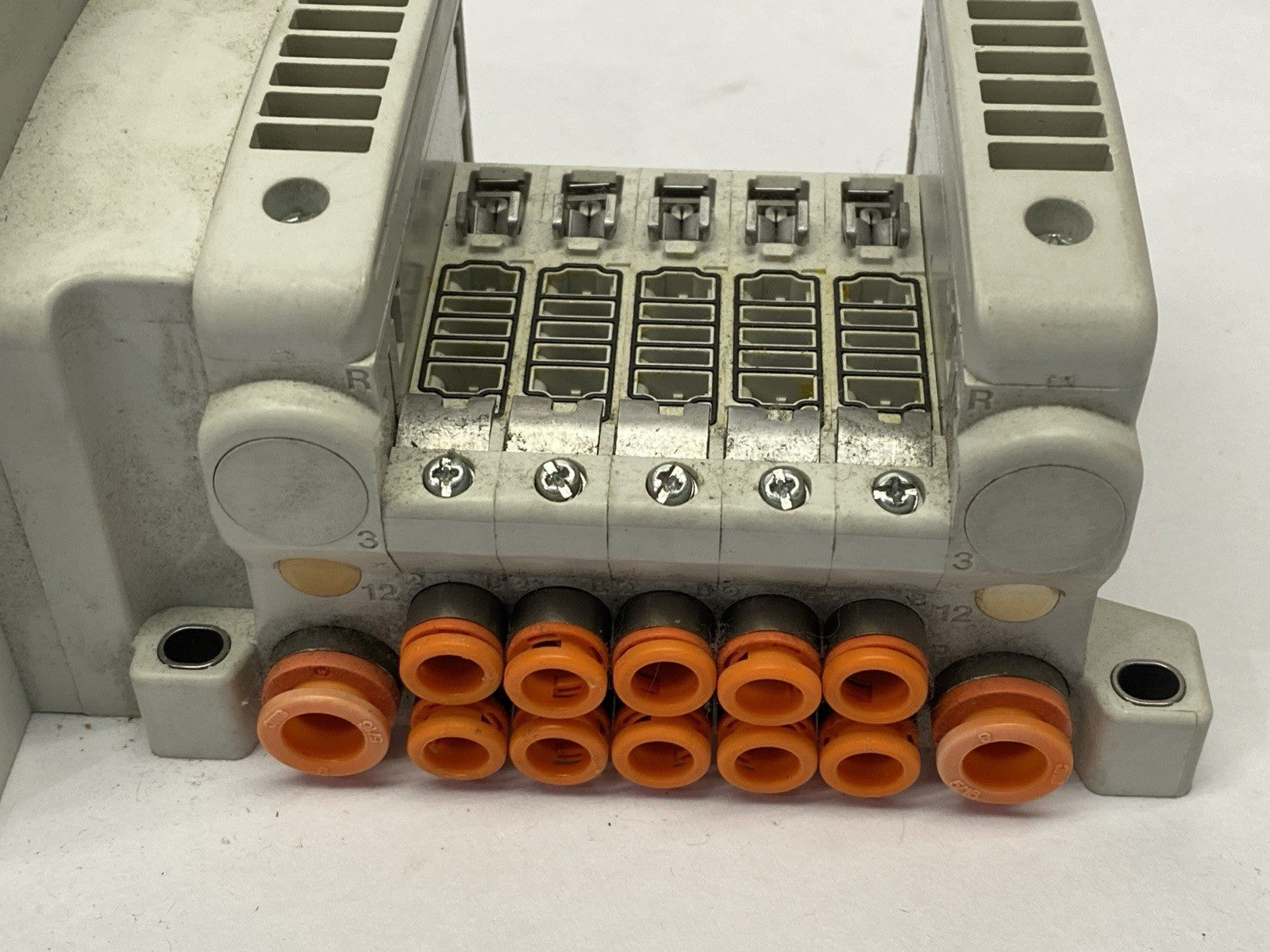 SMC VV5QC11-05N7SDAN-S Pneumatic Manifold 5-Station EX260-SEC1 - Maverick Industrial Sales