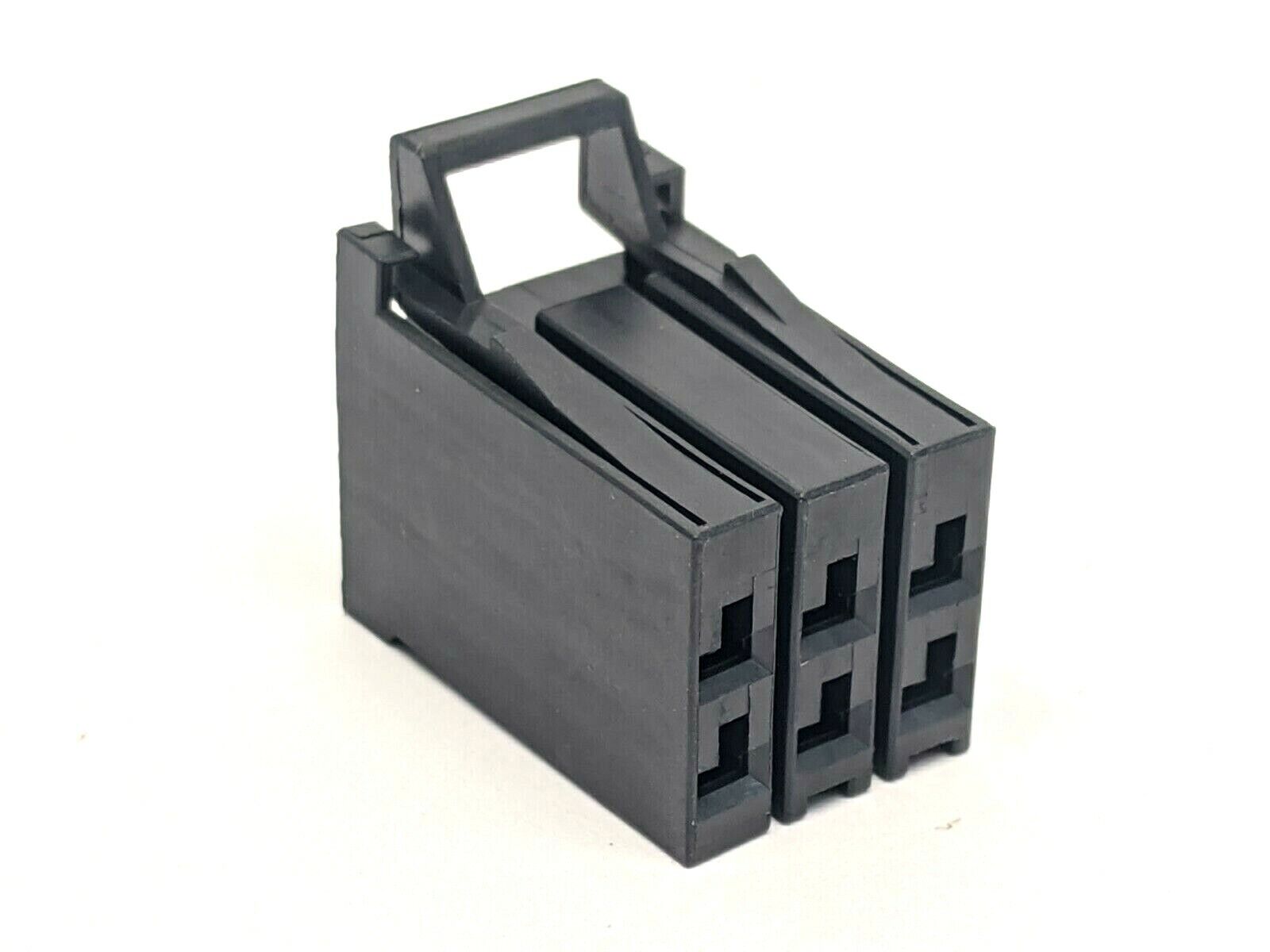 TE Connectivity 1318095-2 Dynamic 3000 Series Housing/Receptacle LOT OF 25 - New - Maverick Industrial Sales