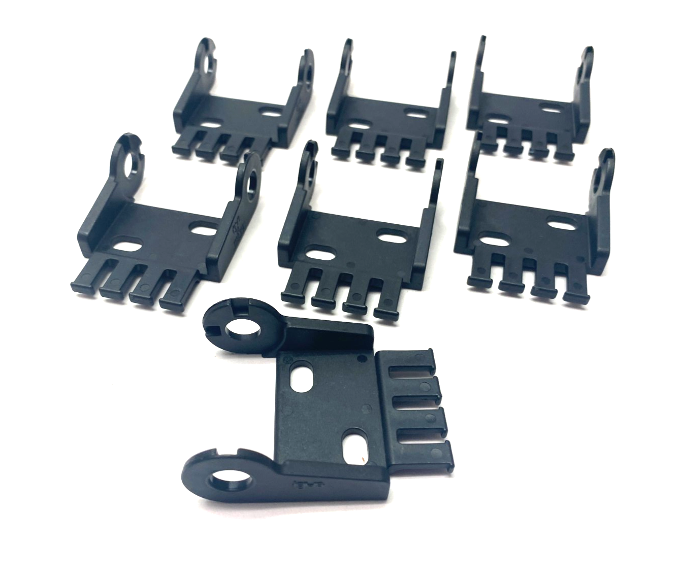 Igus 1038-1PZ Energy Chain Mounting Bracket LOT OF 7 - Maverick Industrial Sales