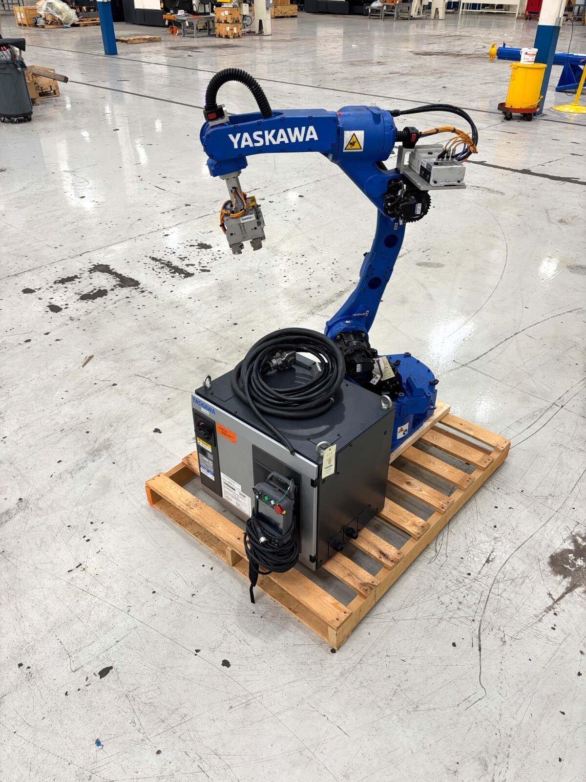 Yaskawa YR-1-06VXH12-A00 Robot System, YRC1000 / GP12 Controller ERAR-1000, 2017 - Maverick Industrial Sales