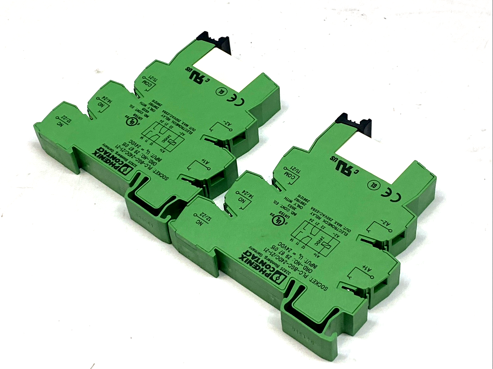 PLC-BSC-24DC/21-21 | Phoenix Contact Relay Base 2CO 6A 250V 24VDC 2961192 LOT OF 2 - Used - Maverick Industrial Sales