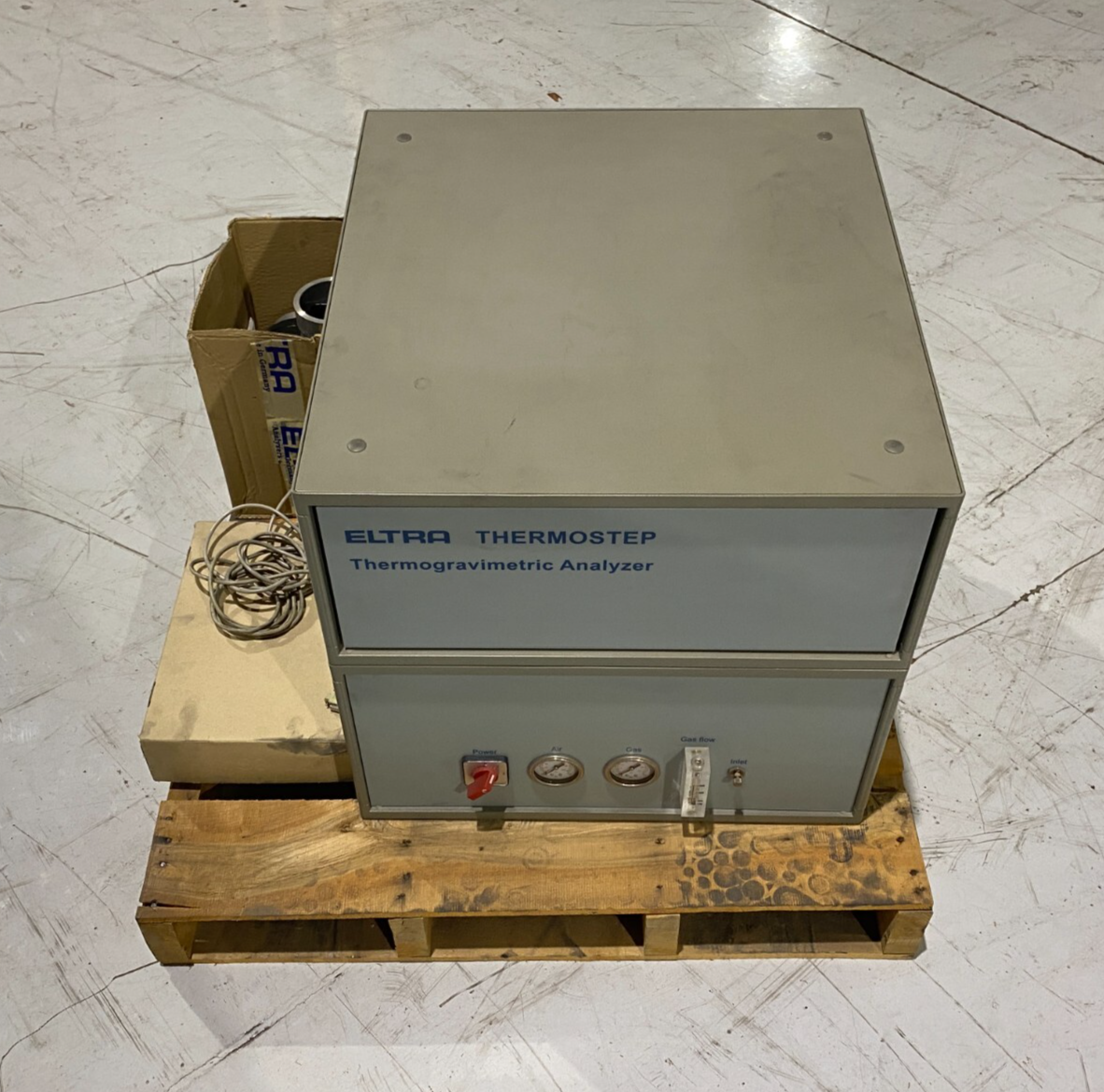 Eltra THERMOSTEP Thermogravimetric Analyzer 3600W 16A FOR PARTS - Maverick Industrial Sales