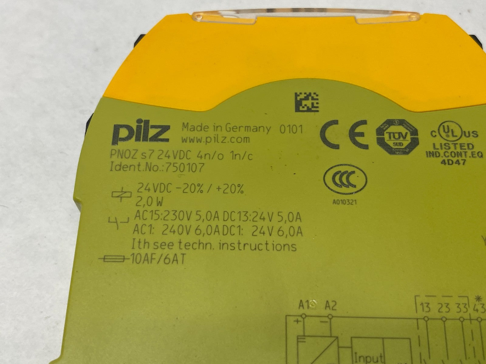 Pilz PNOZ s7 24VDC 4n/o 1n/c sigma Contact Expansion Safety Relay 750107 - Maverick Industrial Sales