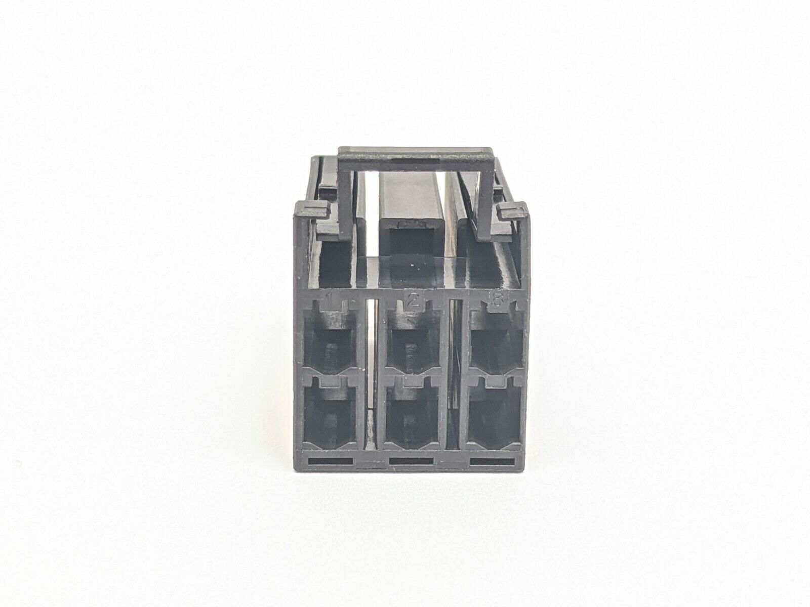 TE Connectivity 1318095-2 Dynamic 3000 Series Housing/Receptacle LOT OF 25 - Maverick Industrial Sales