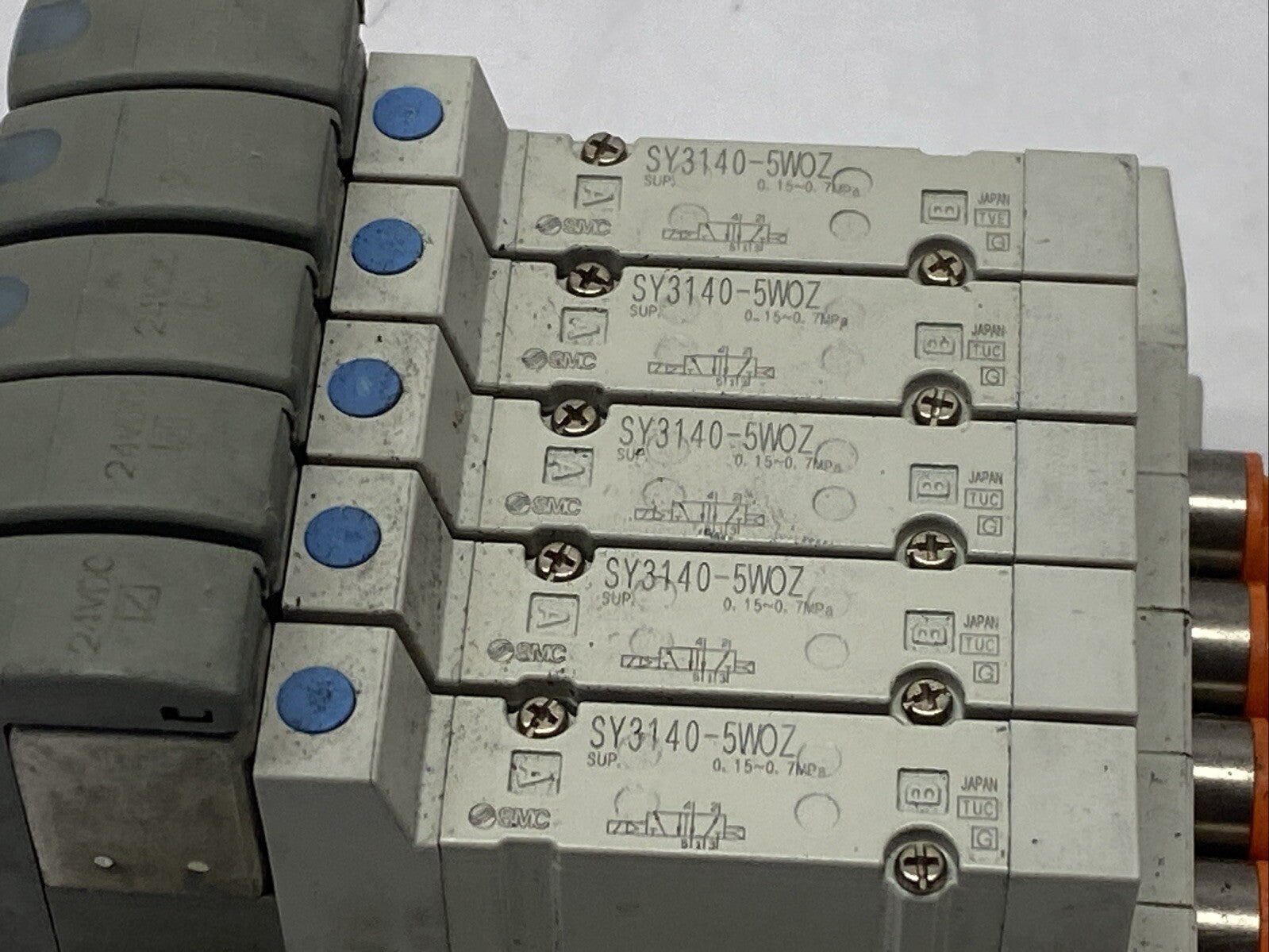 SMC SS5Y3-60-05U Cassette Style Manifold 5-Port w/ SY3140-5WOZ Solenoid Valve - Maverick Industrial Sales