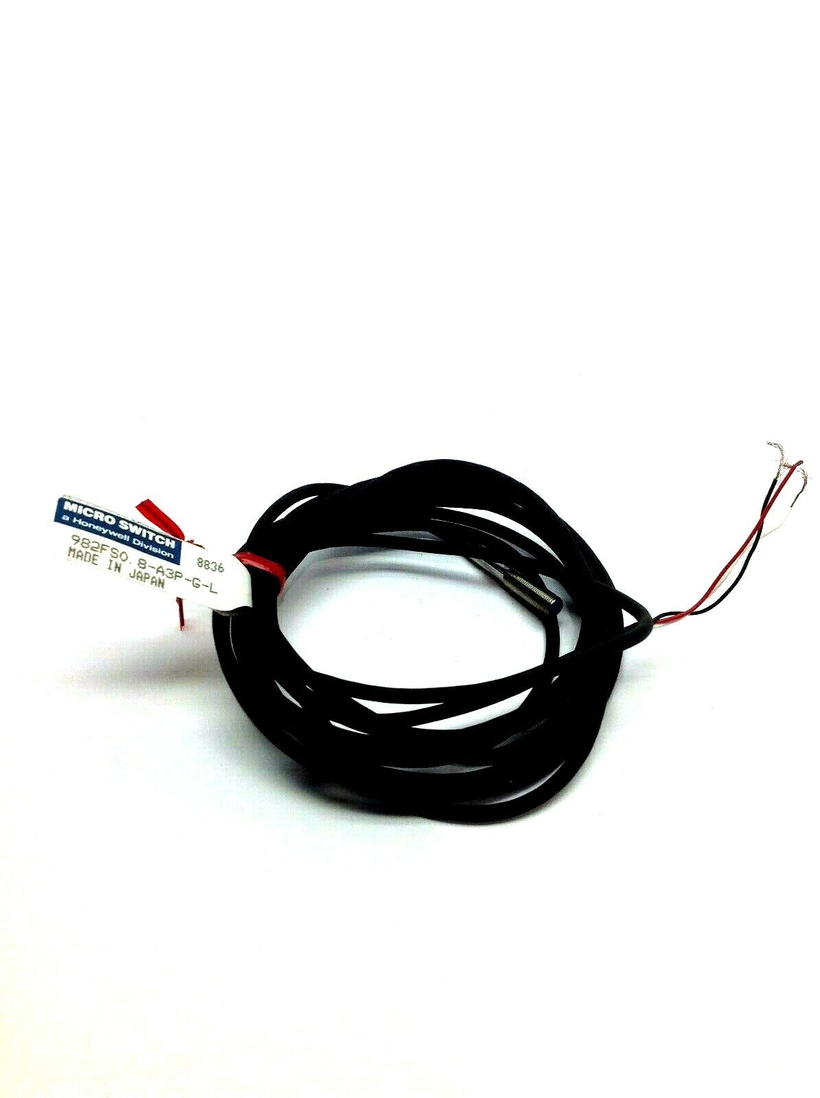 Honeywell 982FS0.8-A3P-G-L Micro Switch Proximity Sensor 10-30VDC - Maverick Industrial Sales