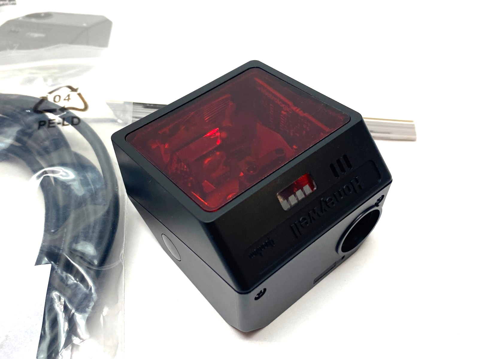 IS3480 | Honeywell Metrologic QuantumE Omnidirectional Scanner, Hands-Free - New – Open box - Maverick Industrial Sales