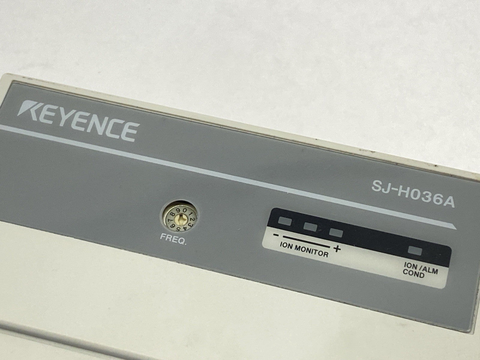 SJ-H036A | Keyence Static Eliminator Monitor Unit - Used - Maverick Industrial Sales