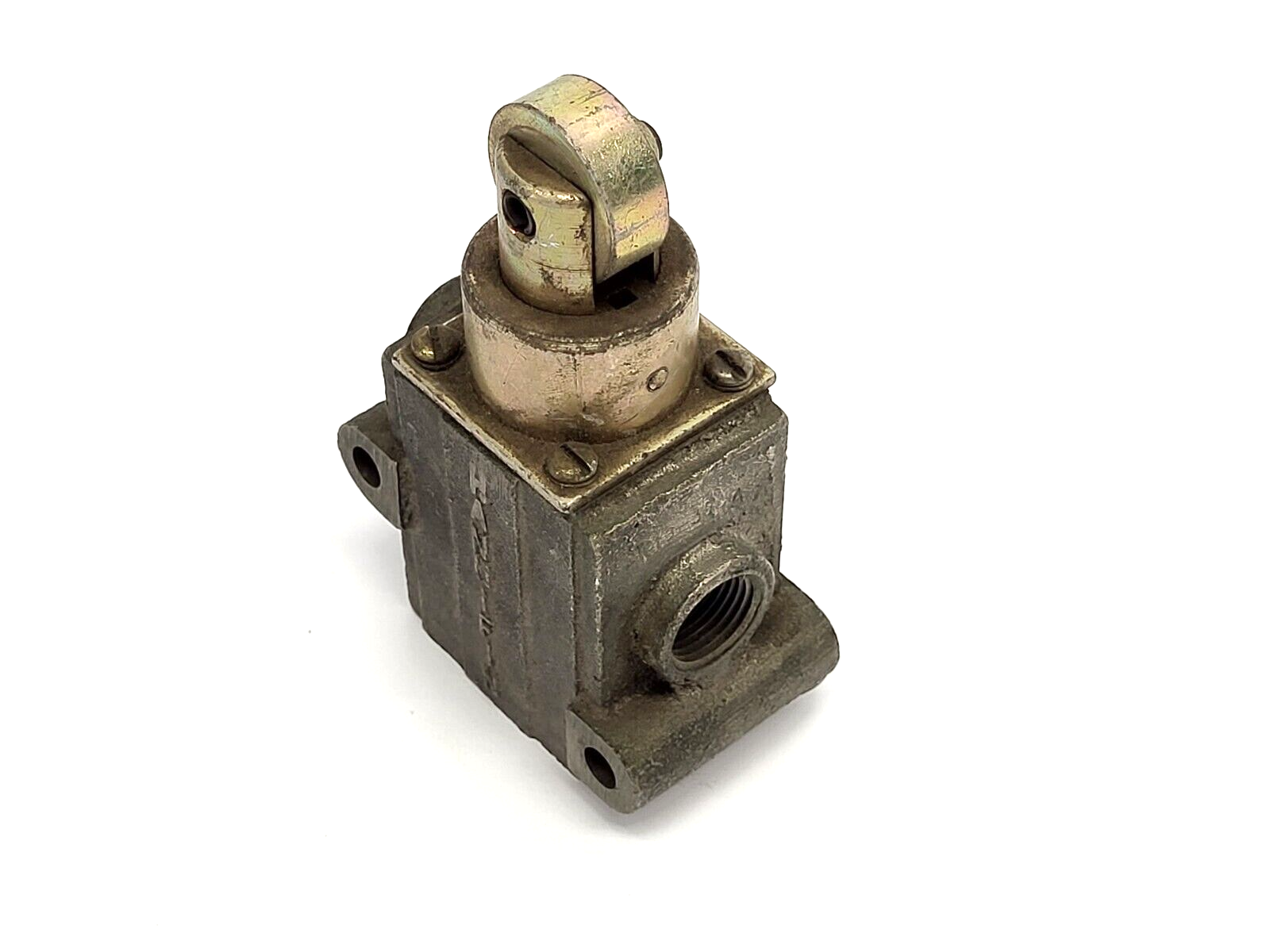 Parker Hannifin CW13-37 AR Roller Cam Valve - Maverick Industrial Sales