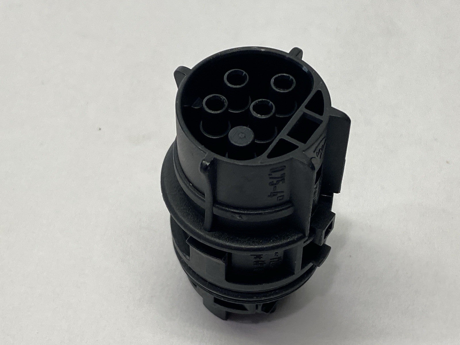 Bosch Rexroth R901460889 Plug In Connector 0DEG OPT.CYTROPAC 96.051.4053.1 - Maverick Industrial Sales
