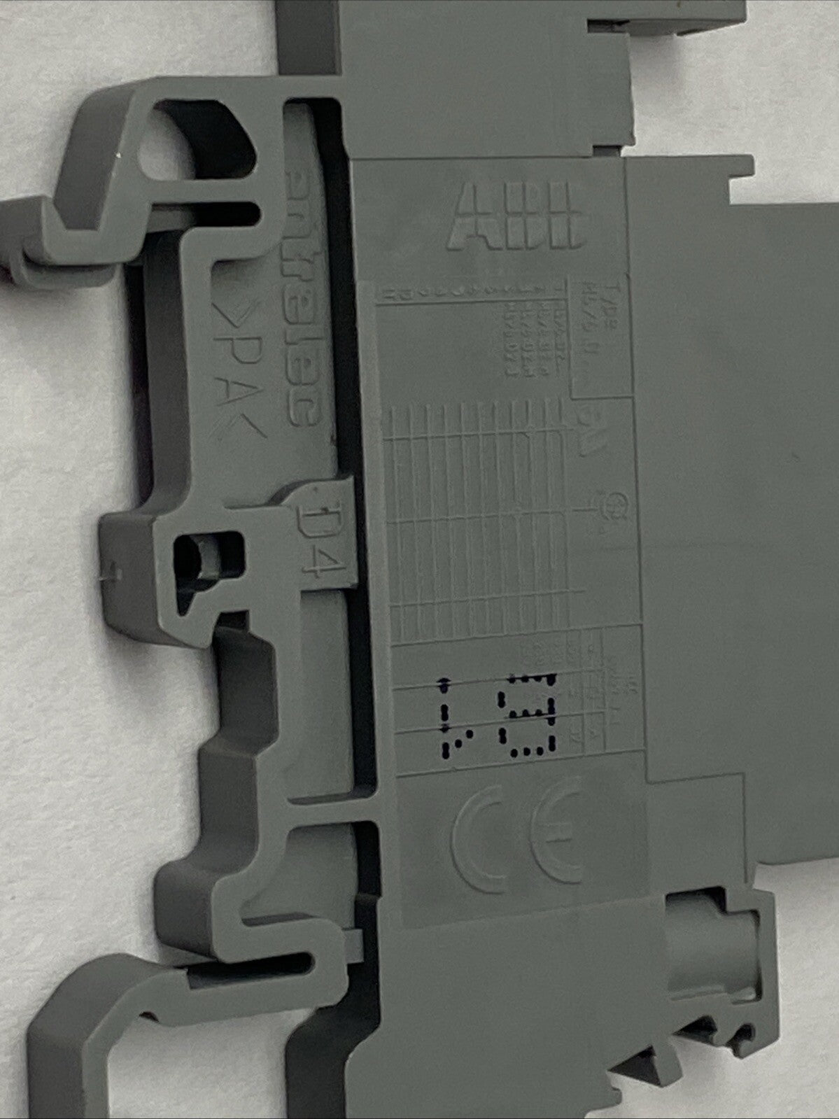 Entrelec 1SNA115271R2200 Double Level Terminal Blocks 32A 11527122 LOT OF 10 - Maverick Industrial Sales