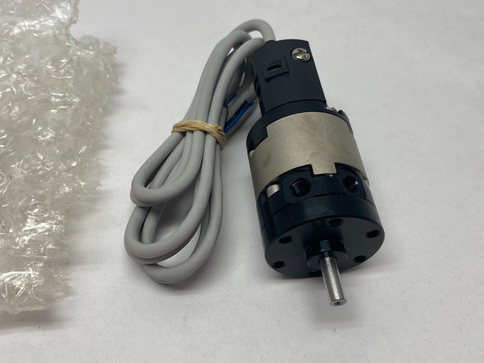 SMC NCDRB1BWU10-90S-S9P Rotary Vane Actuator w/ Auto Switches - Maverick Industrial Sales