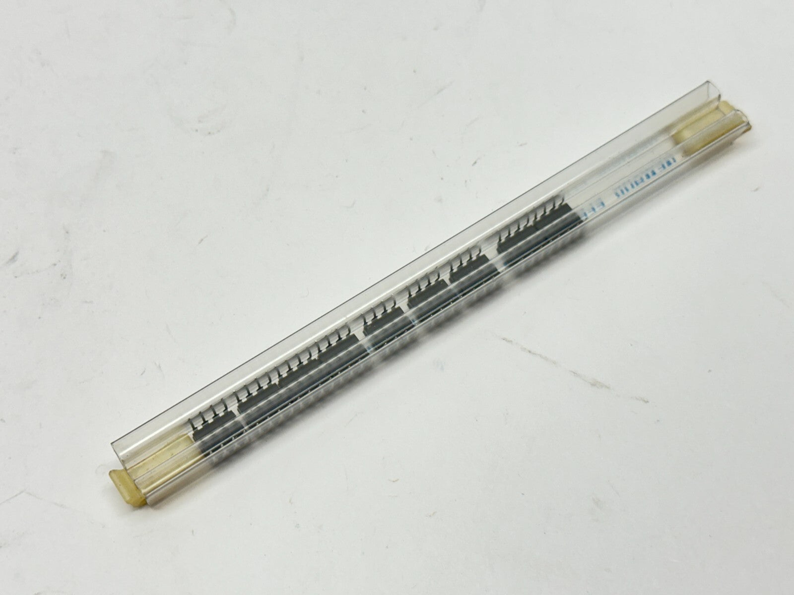 Eberline OPIS4 Optical Isolator 6N135 LOT OF 9 - Maverick Industrial Sales