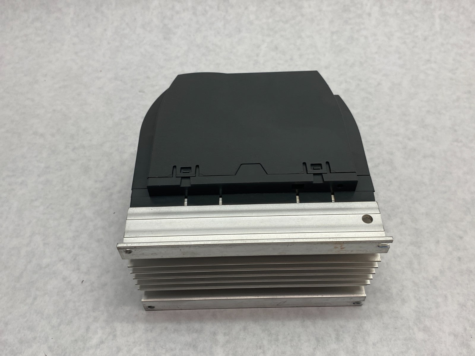 6SL3210-5BE13-7UV0 | Siemens SINAMICS V20 Variable Frequency Drive 380-480V 3 AC - Used - Maverick Industrial Sales