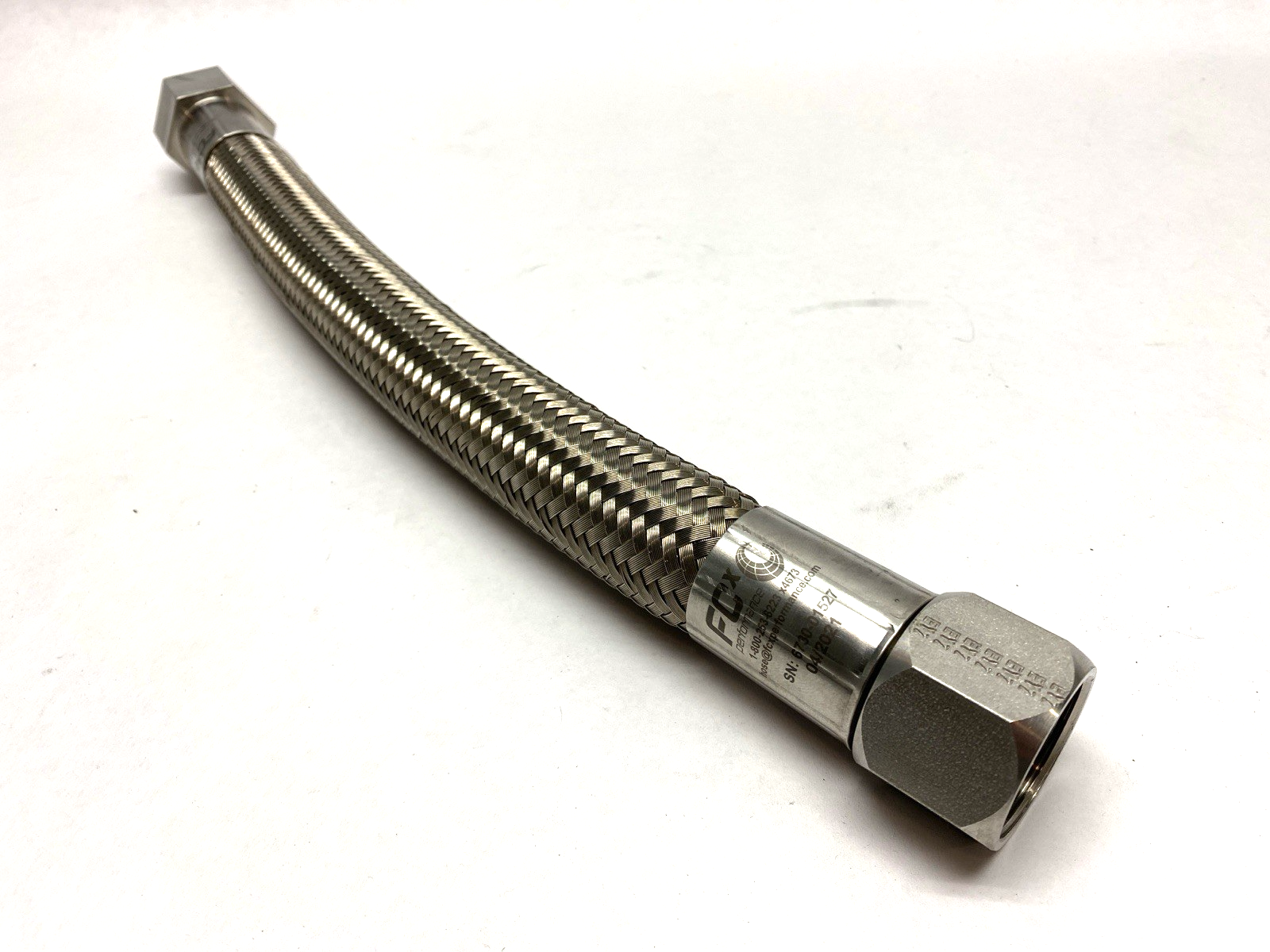 MBC-16-SS | Stainless Steel Braided Pipe 1" NPT 1' Overall Length SHELFWARE - New – Open box - Maverick Industrial Sales