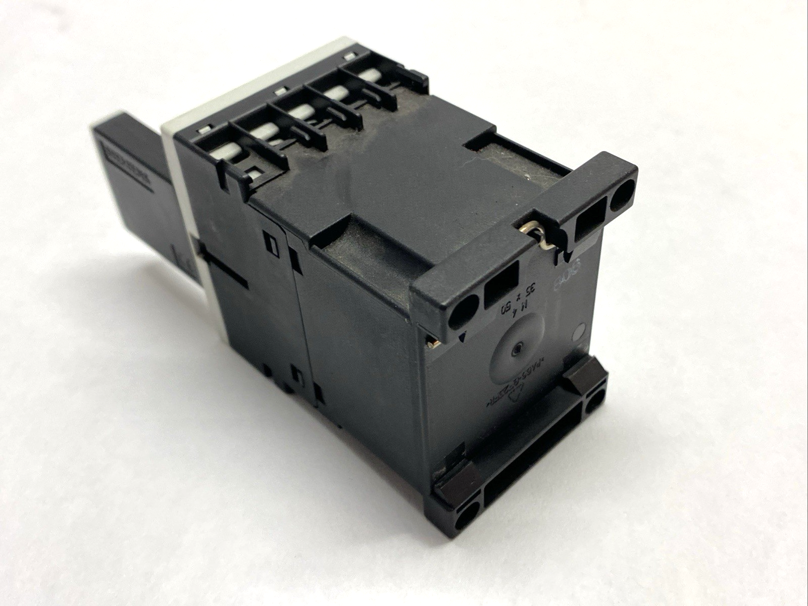 Siemens 3RT1015-1BB42 IEC Contactor w/ 3RT1915-1BB00 Varistor 24VDC - Maverick Industrial Sales