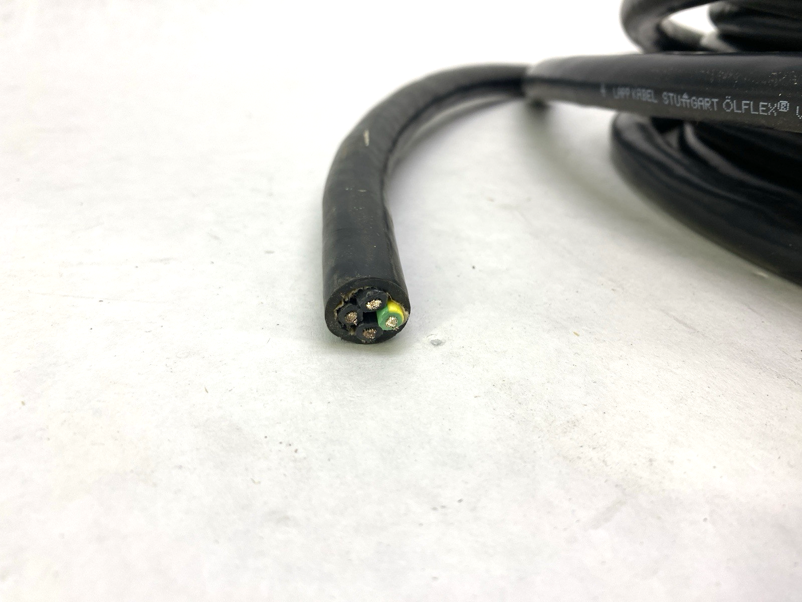 LAPP 700701 Cable OLFLEX VFD 2XL 4G2,5 55.0 FT 4C 14 AWG Black - Maverick Industrial Sales