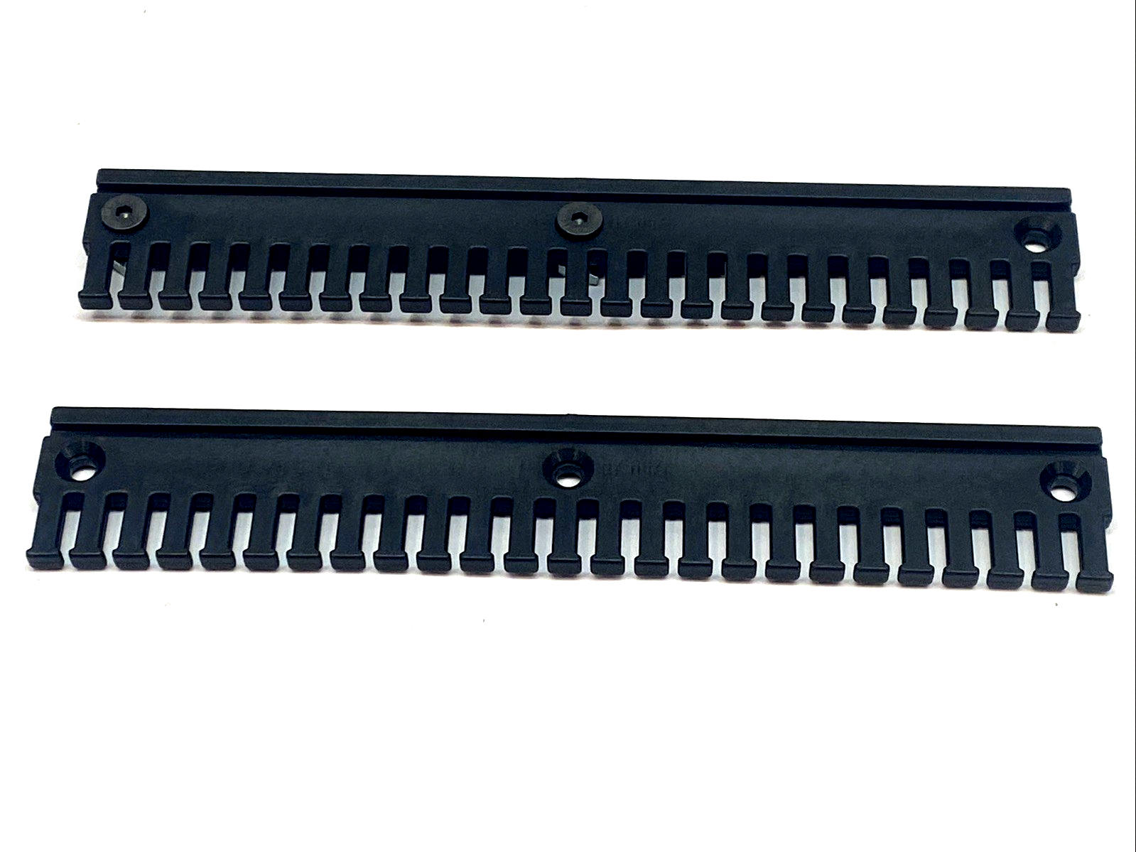 Igus 3250.ZB Separator for 3250 Energy Chain LOT OF 2 - Maverick Industrial Sales