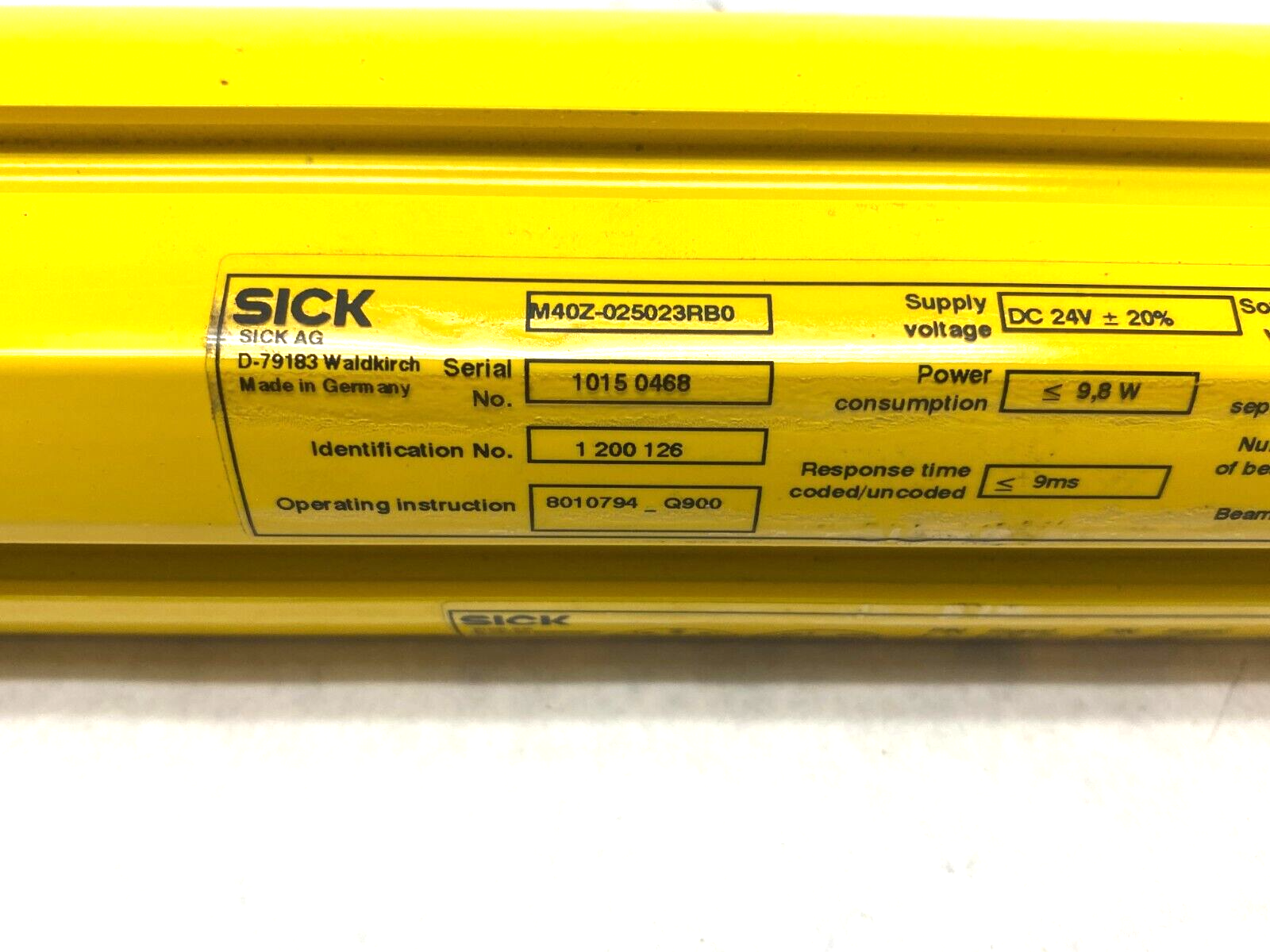 Sick M40Z-025023RB0 Multiple Beam Safety Light Sensor Advanced A/P 1200126 - Maverick Industrial Sales