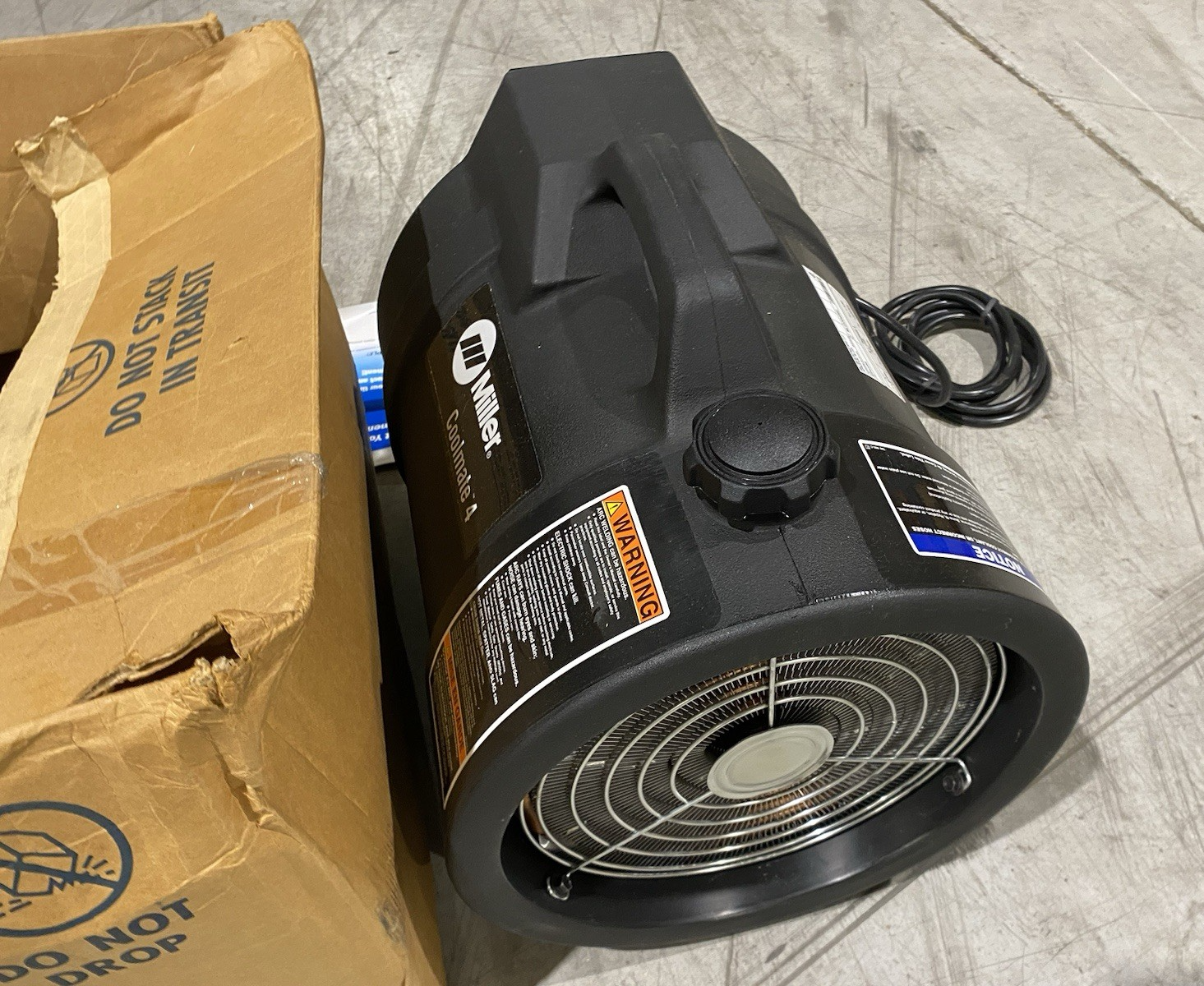 042288 | Miller Coolmate™ 4 Water Coolant System 115 V for Water Cooled Torches - New – Open box - Maverick Industrial Sales